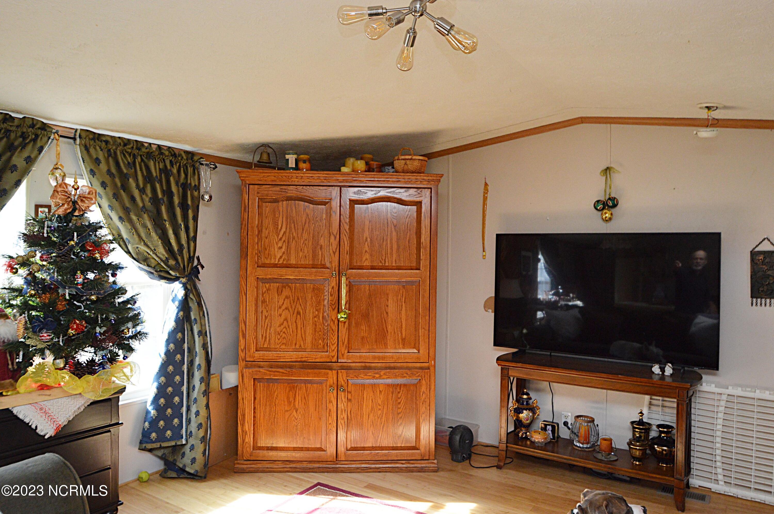 228 Hopkins Seafood Road Property Photo 33