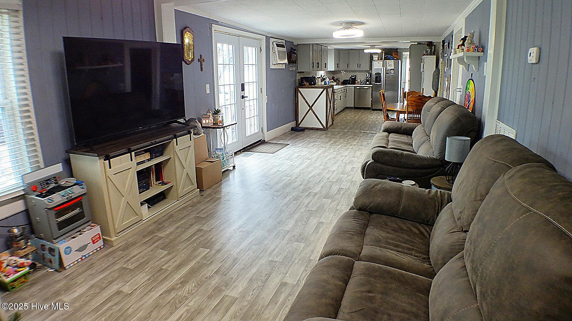 705 Lake Artesia Road Property Photo 13