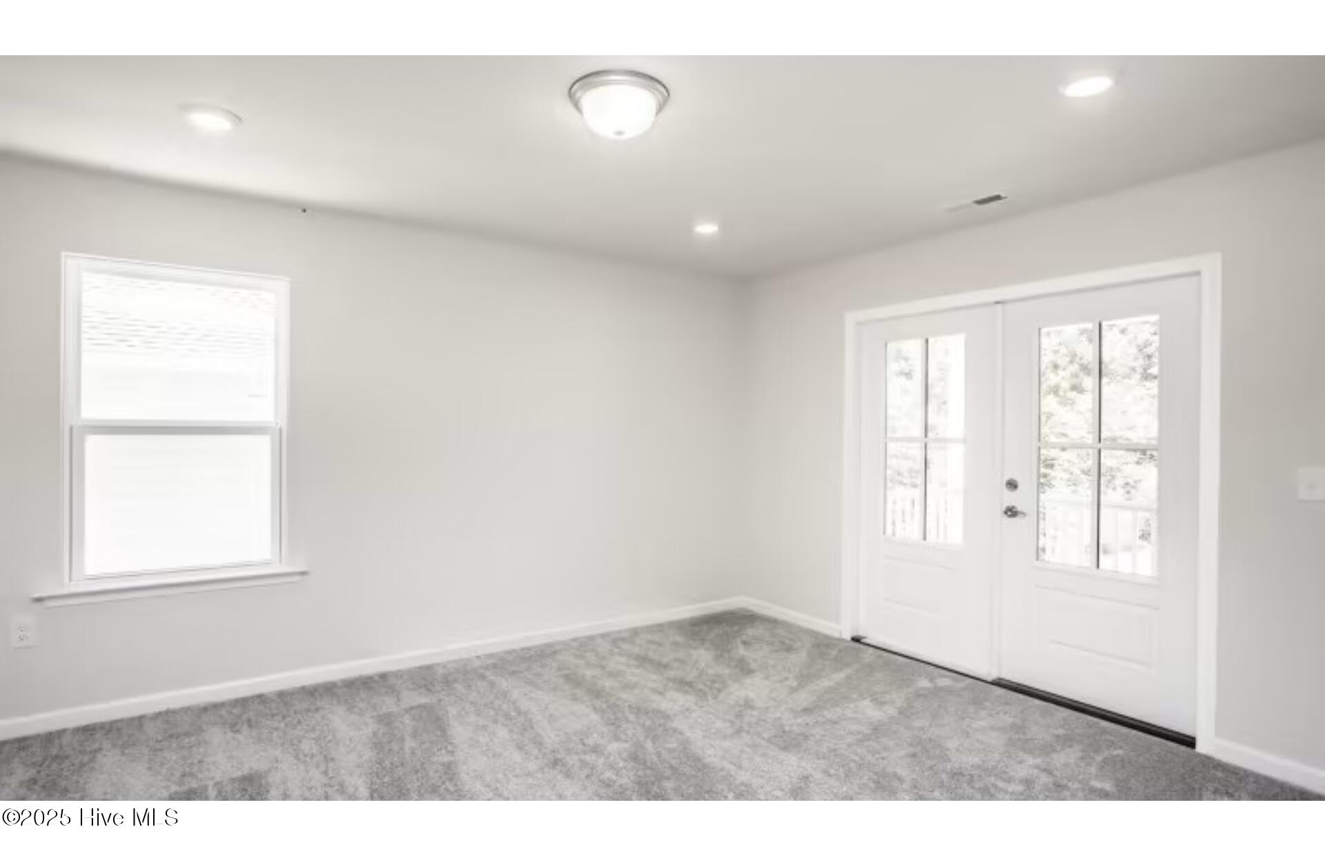 384 Longhill Drive 1100 Property Photo 16