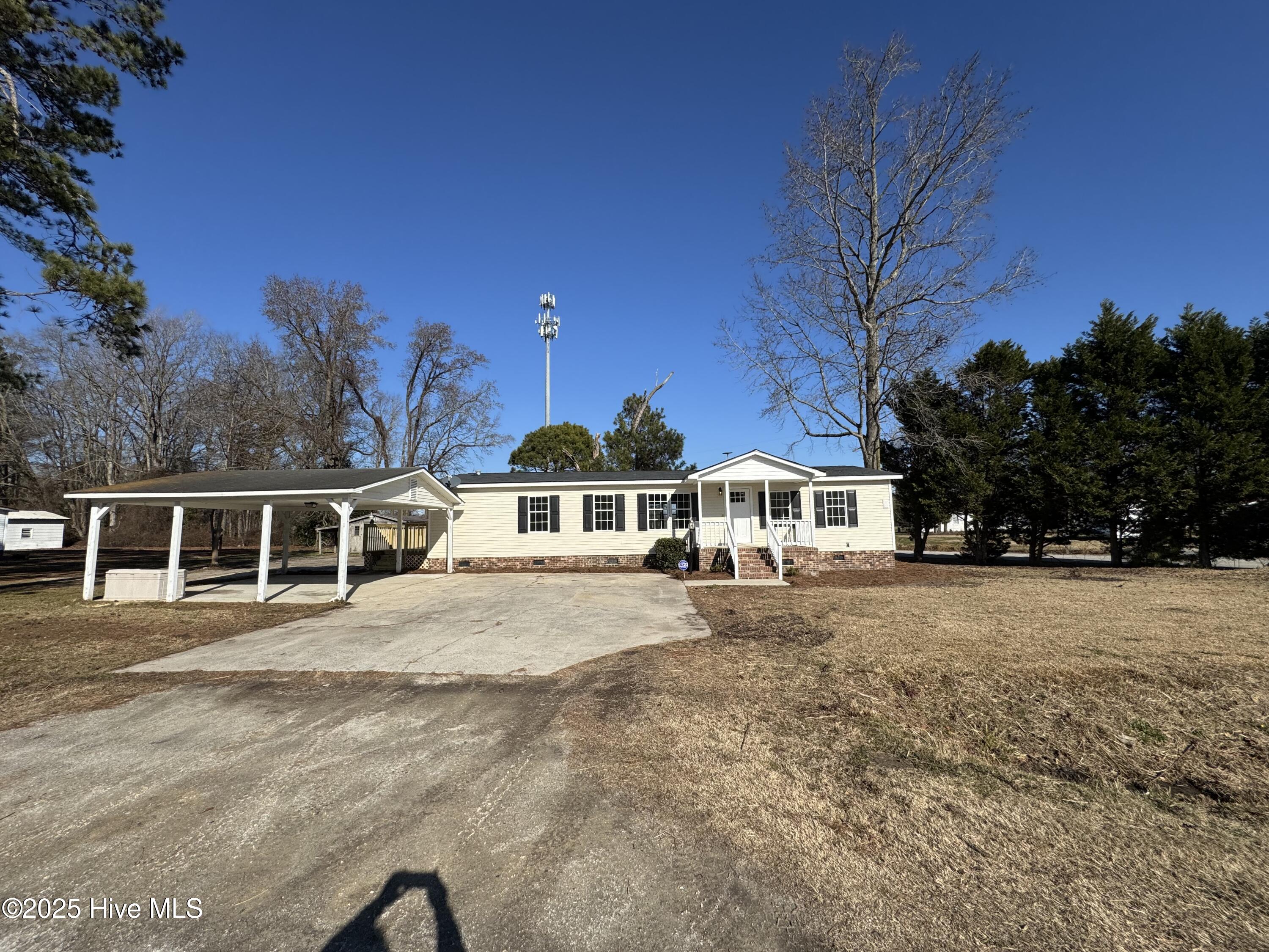 3895 Taylor Road Property Photo 5