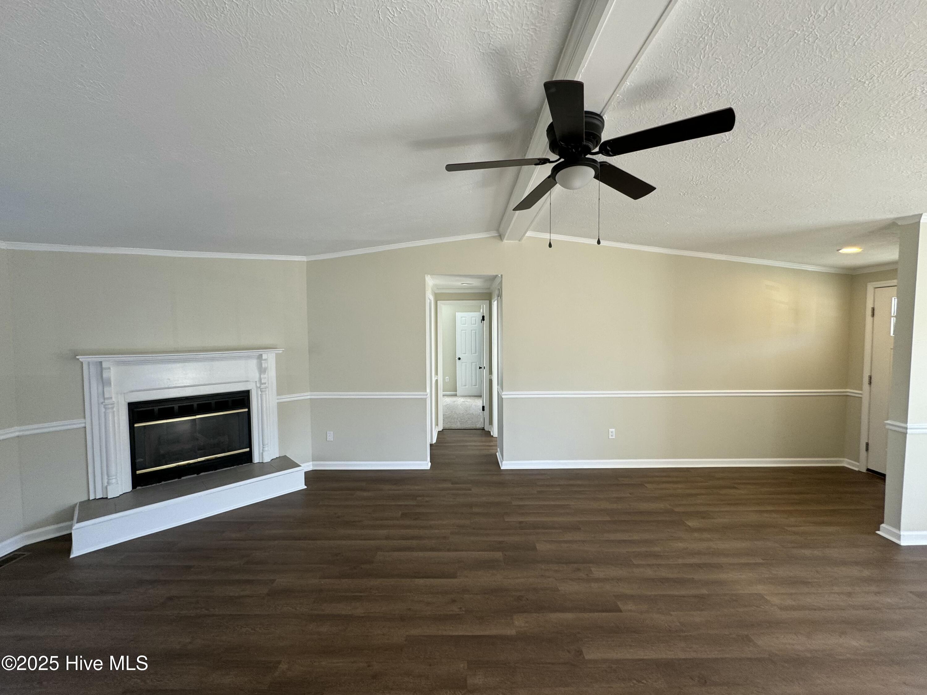 3895 Taylor Road Property Photo 6