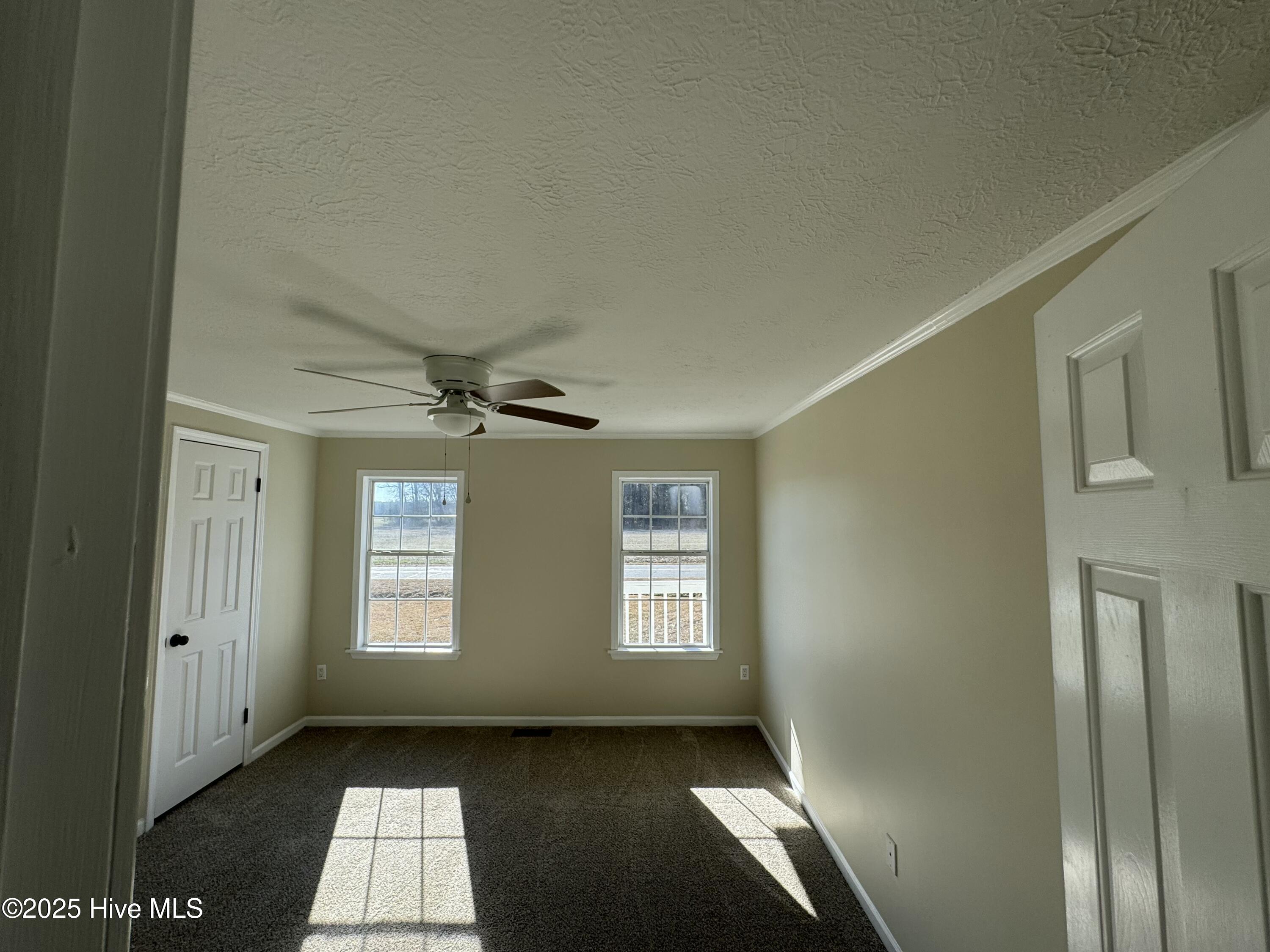 3895 Taylor Road Property Photo 8