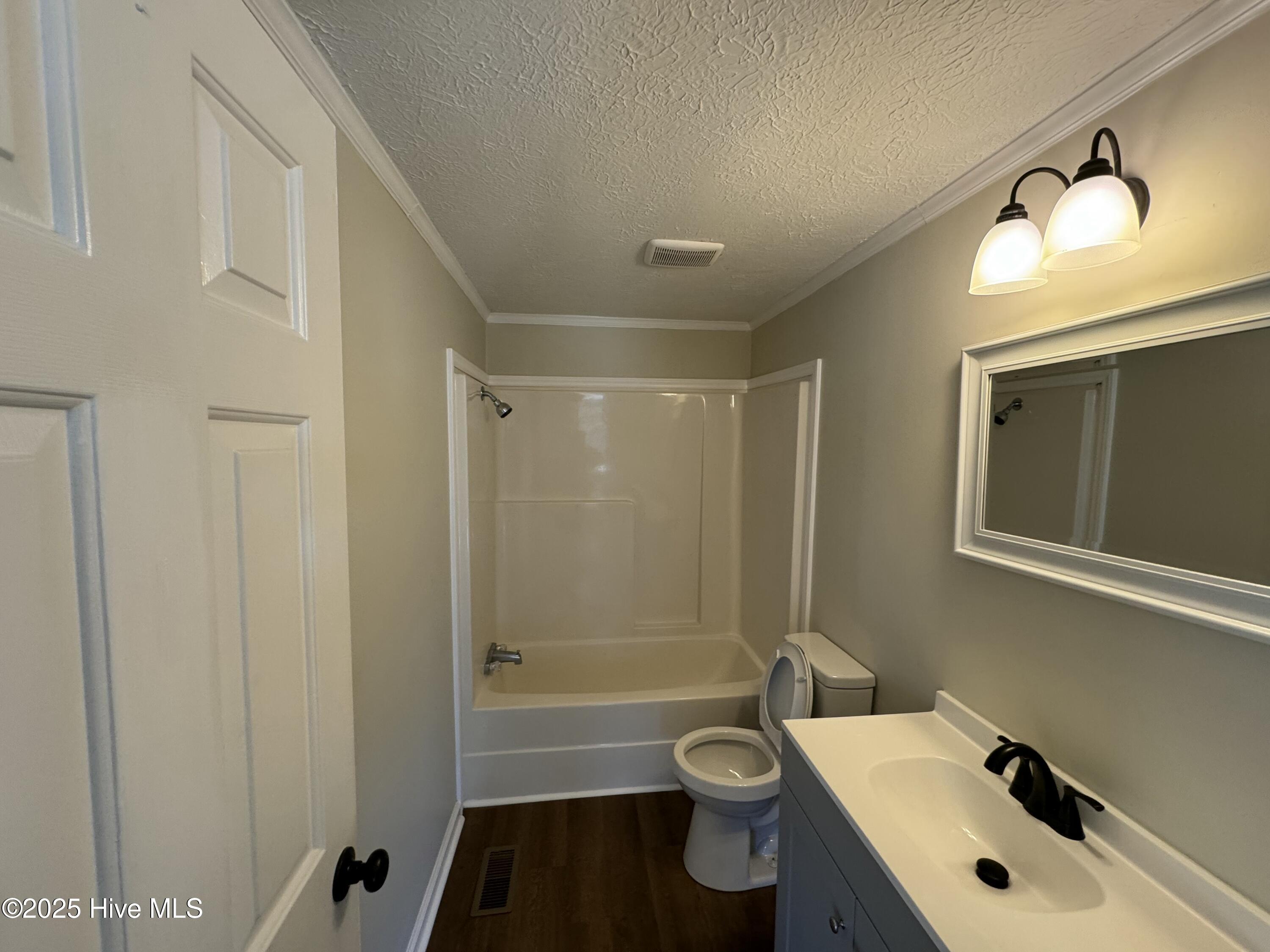 3895 Taylor Road Property Photo 15