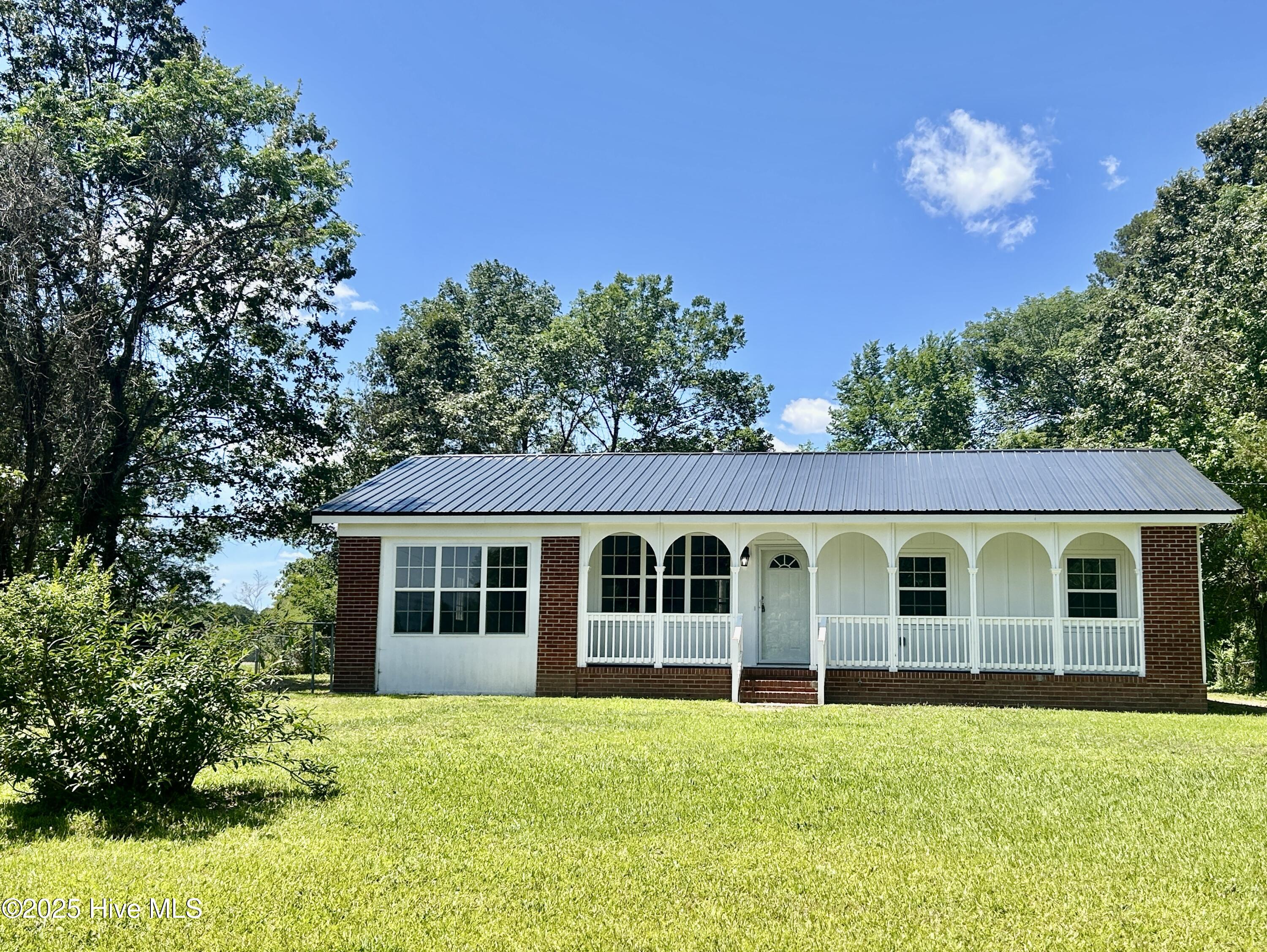 30316 Highway 125 Property Photo