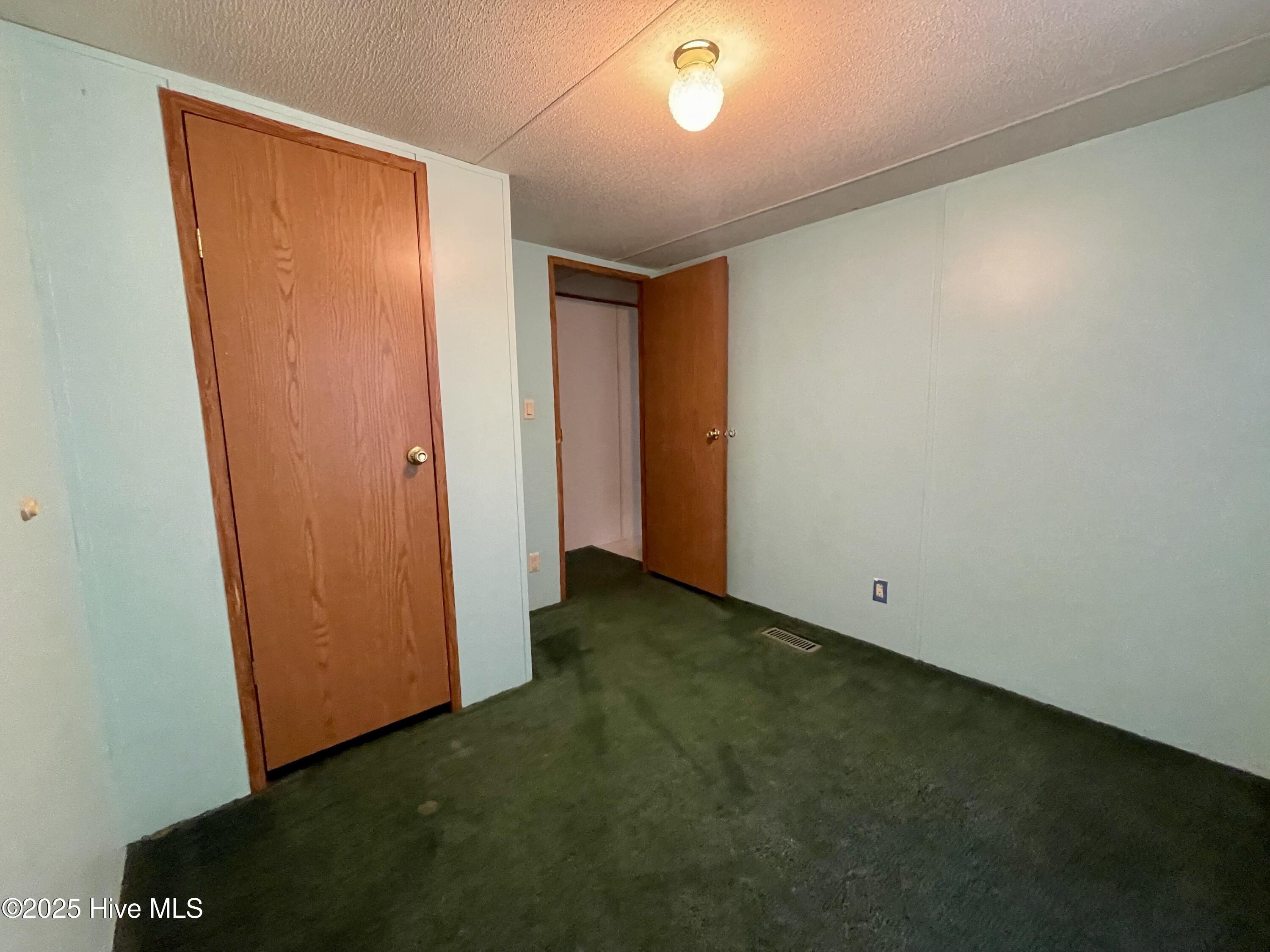 1098 Dewey Hardison Road Property Photo 14