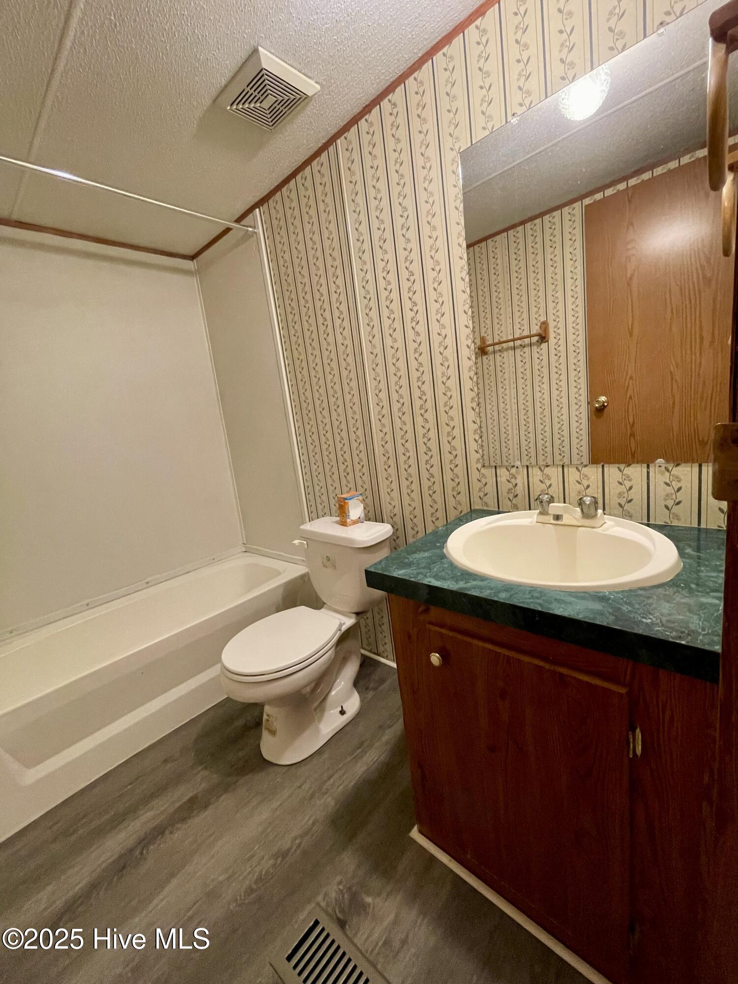 1098 Dewey Hardison Road Property Photo 19