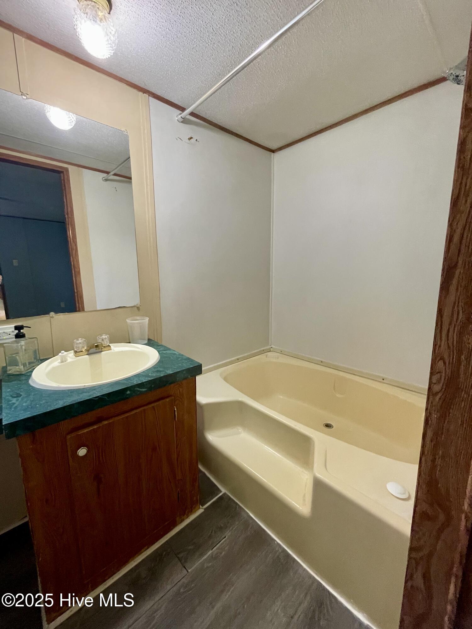 1098 Dewey Hardison Road Property Photo 24