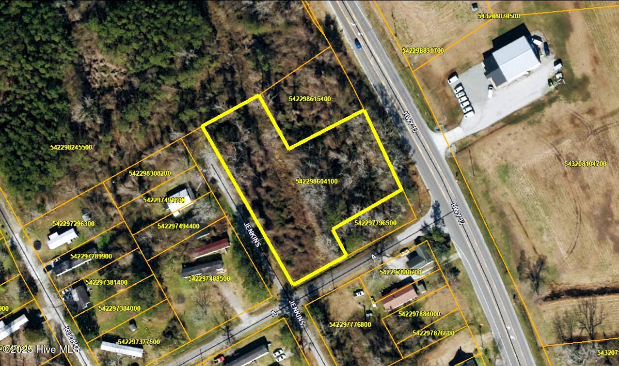 0 Us 17 Property Photo 2
