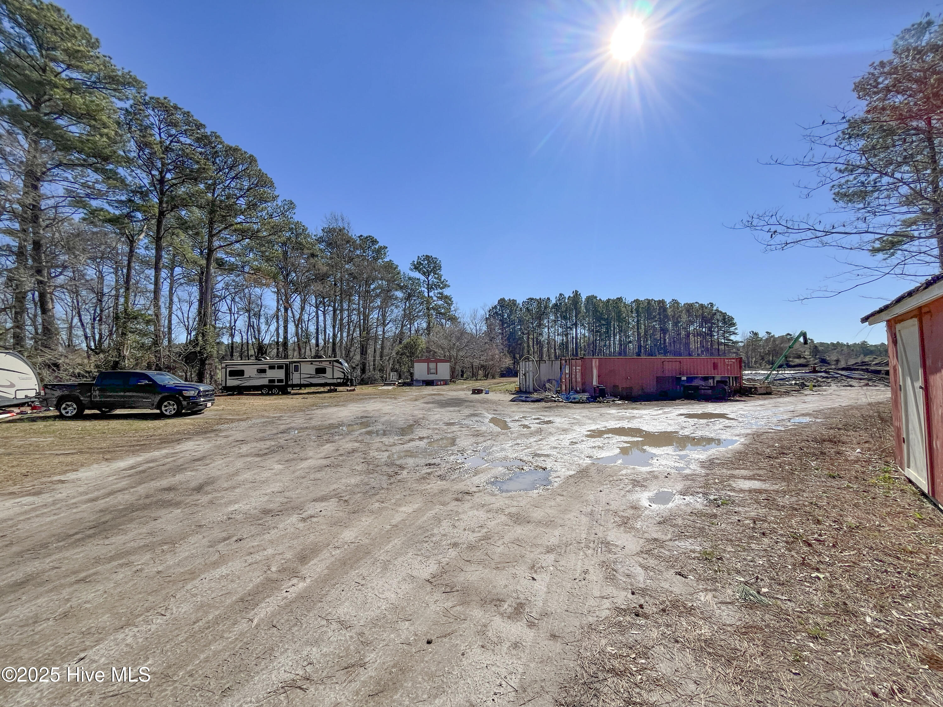 400 Gray Road Property Photo 10