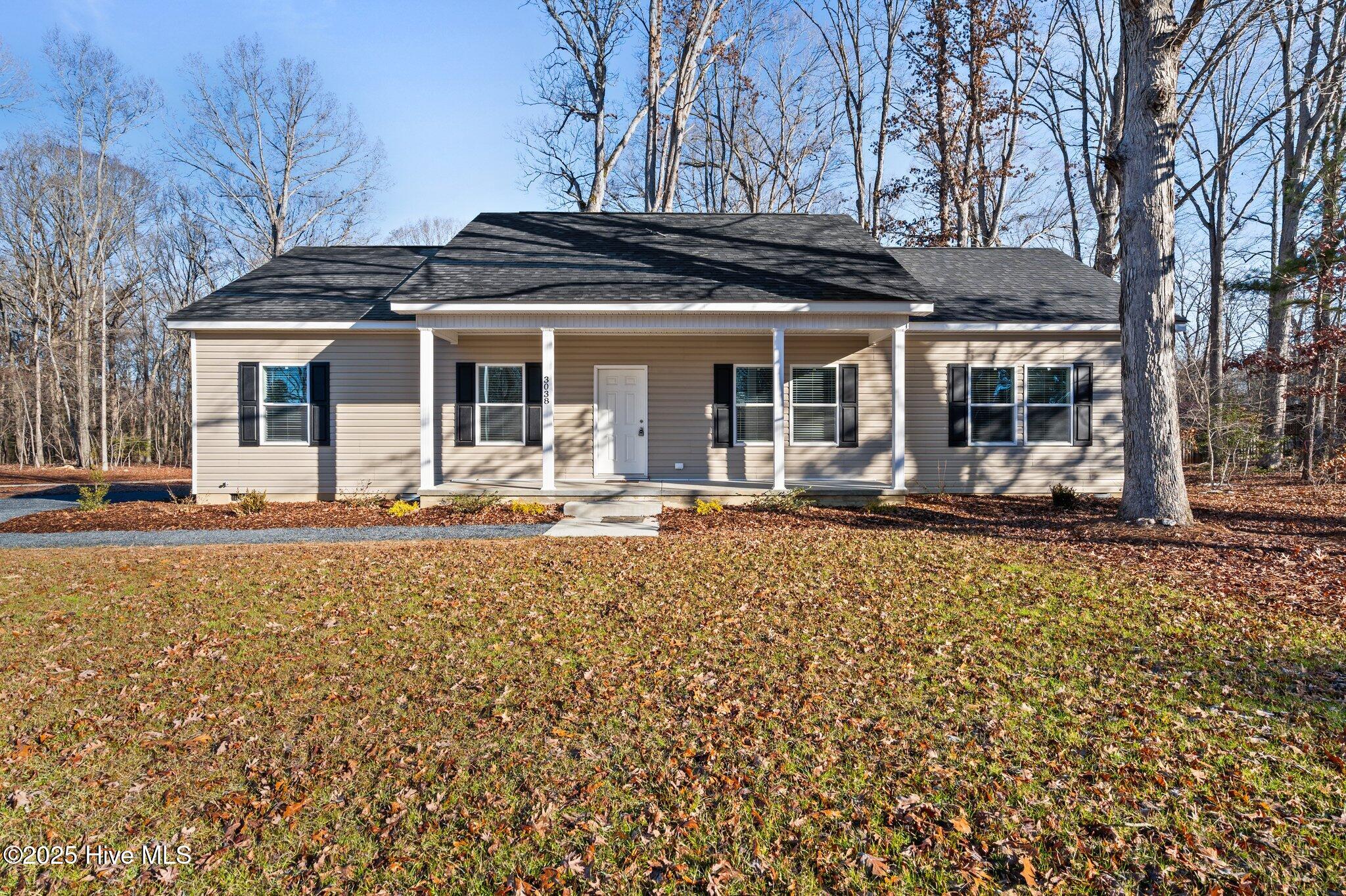 100 Holmes Lane Property Photo