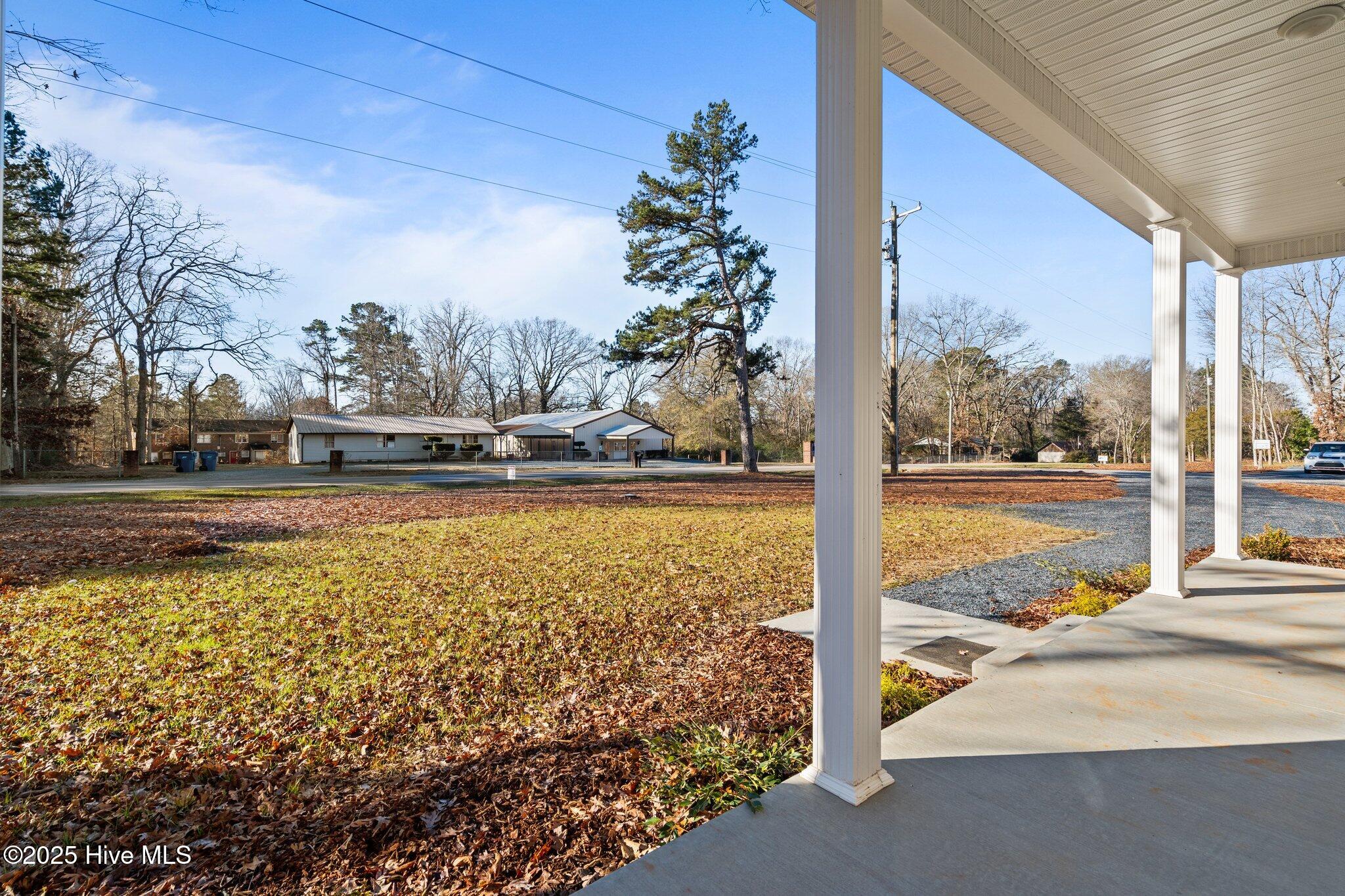 100 Holmes Lane Property Photo 30