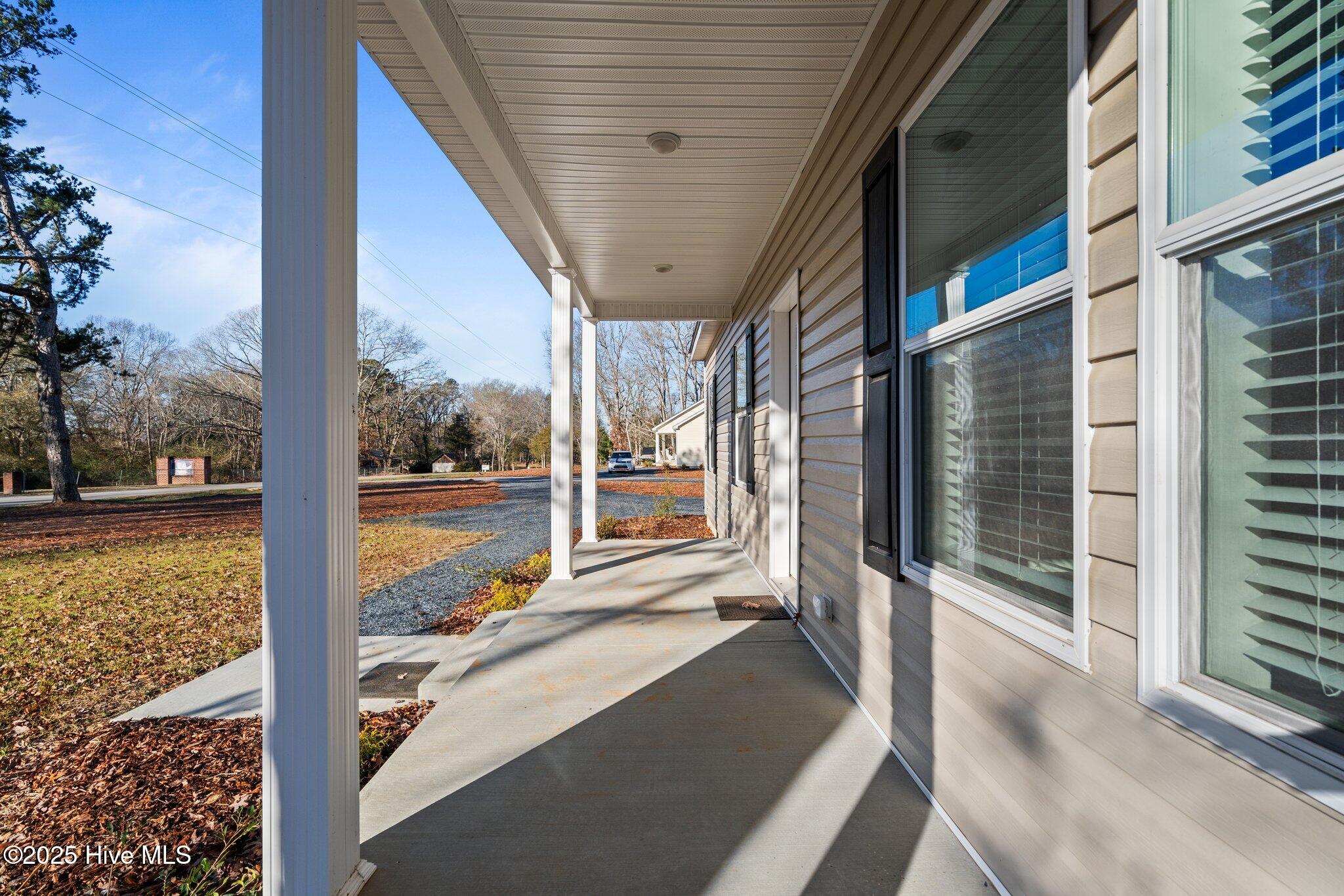 100 Holmes Lane Property Photo 31