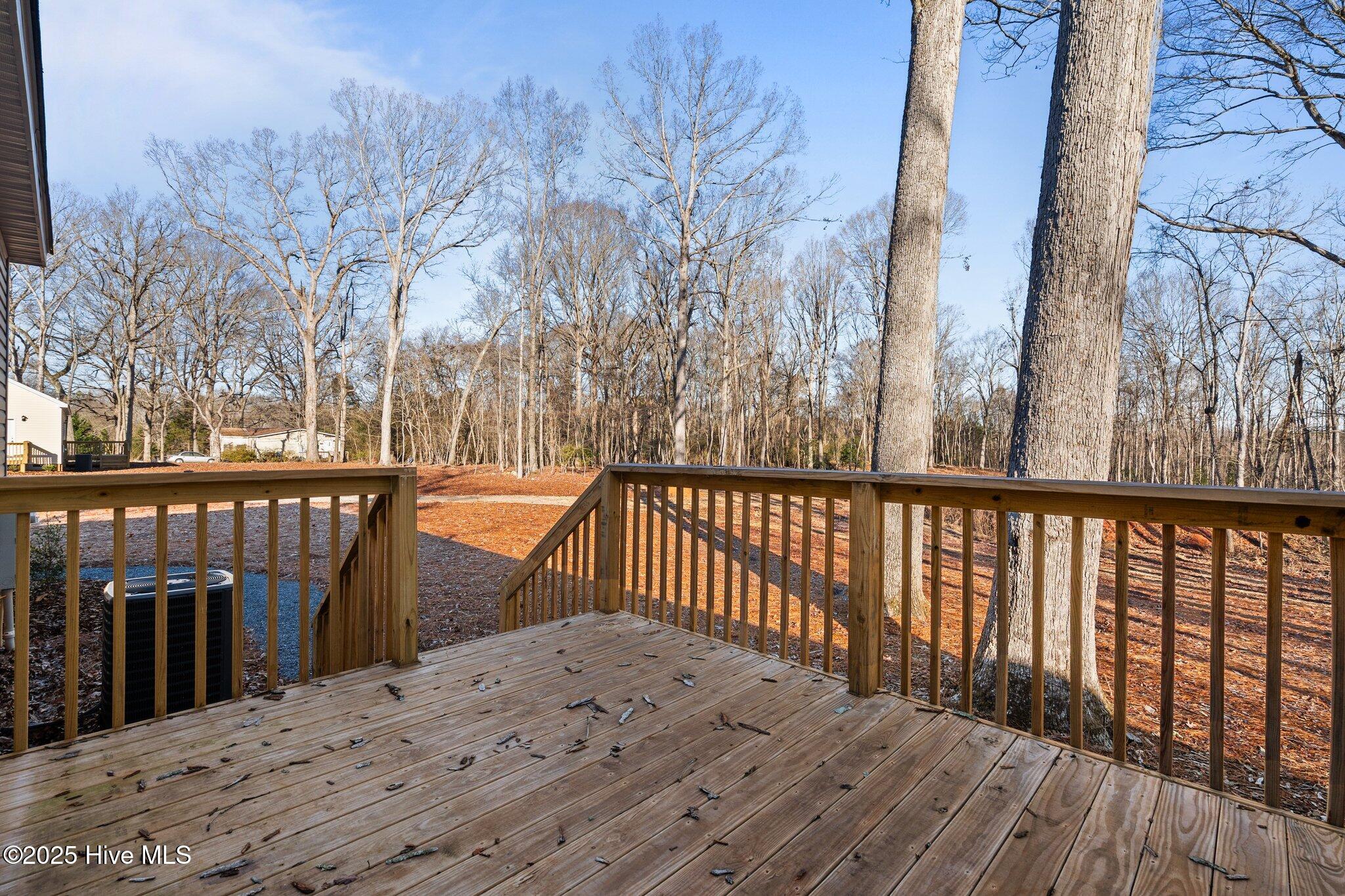 100 Holmes Lane Property Photo 35