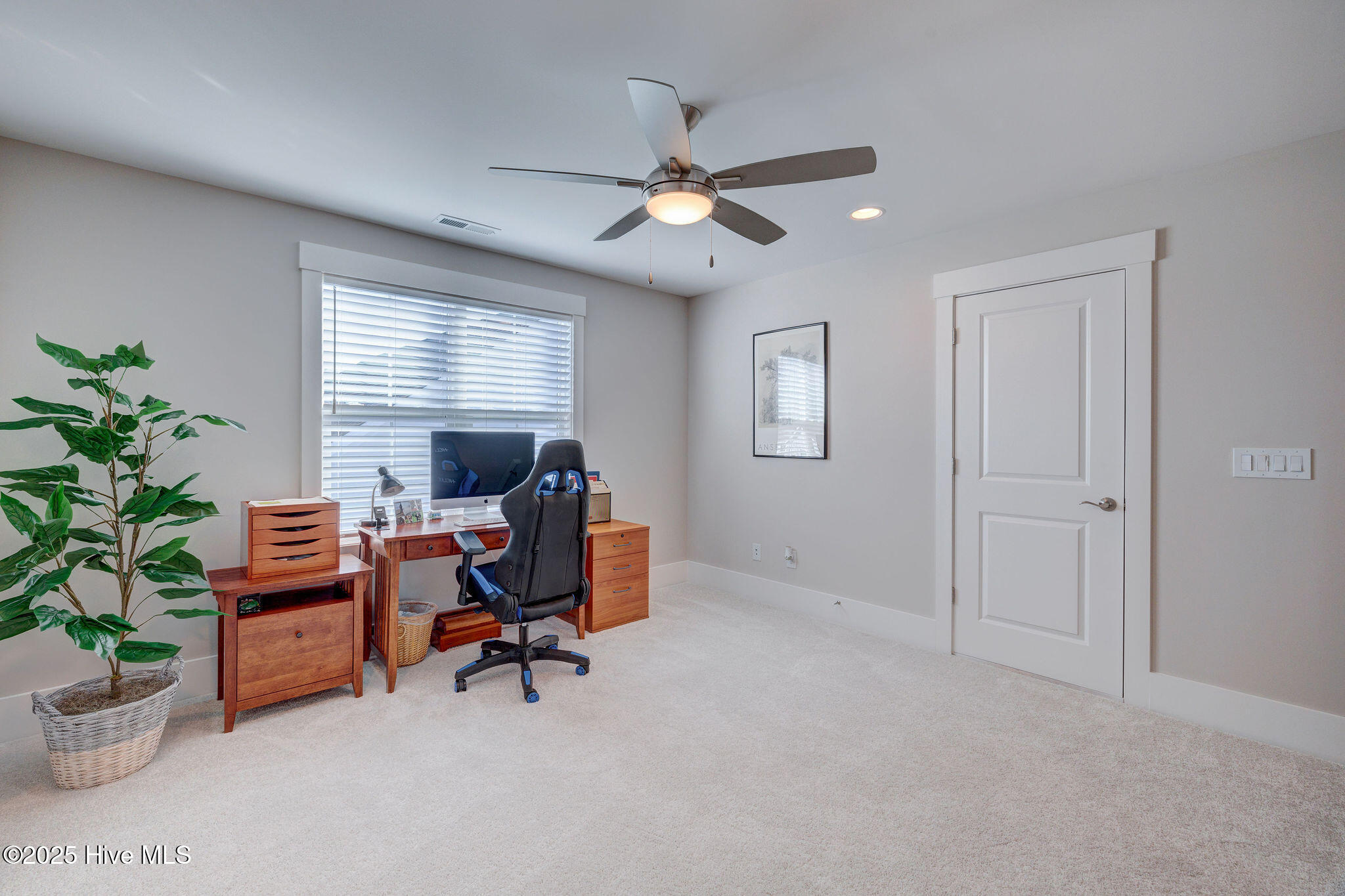 507 Edgerton Drive Property Photo 26