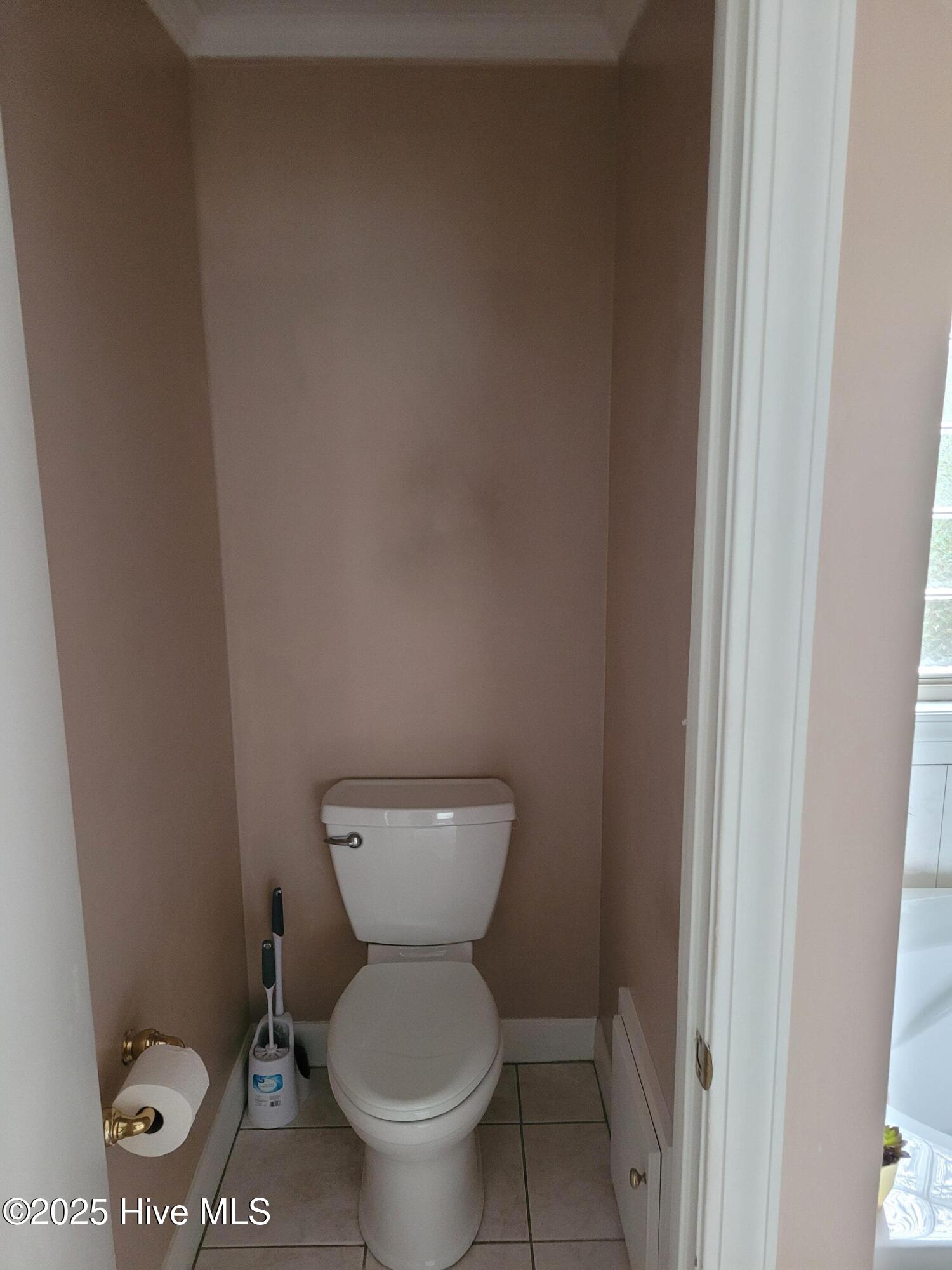 502 Crestline Boulevard Property Photo 5