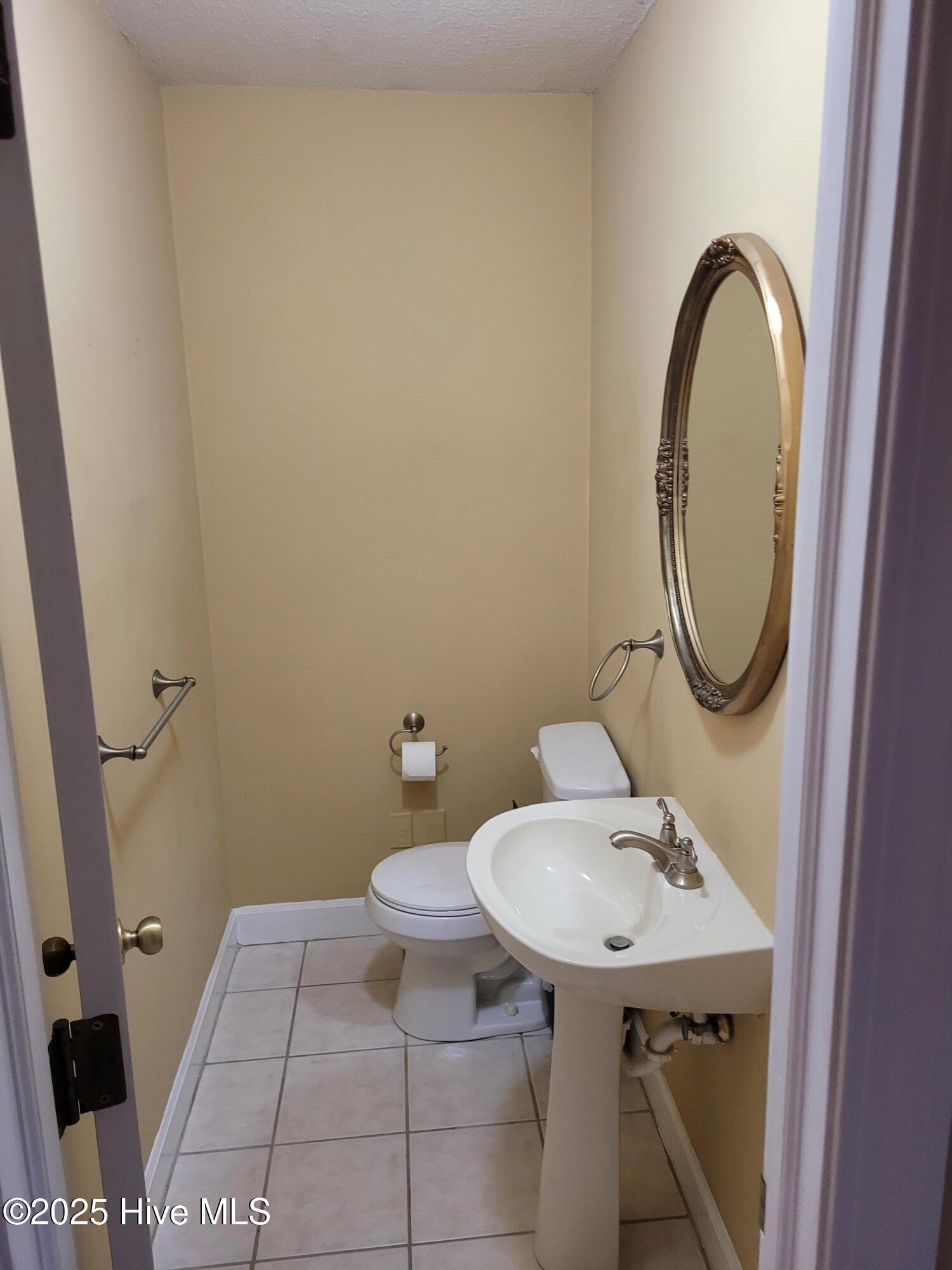 502 Crestline Boulevard Property Photo 10