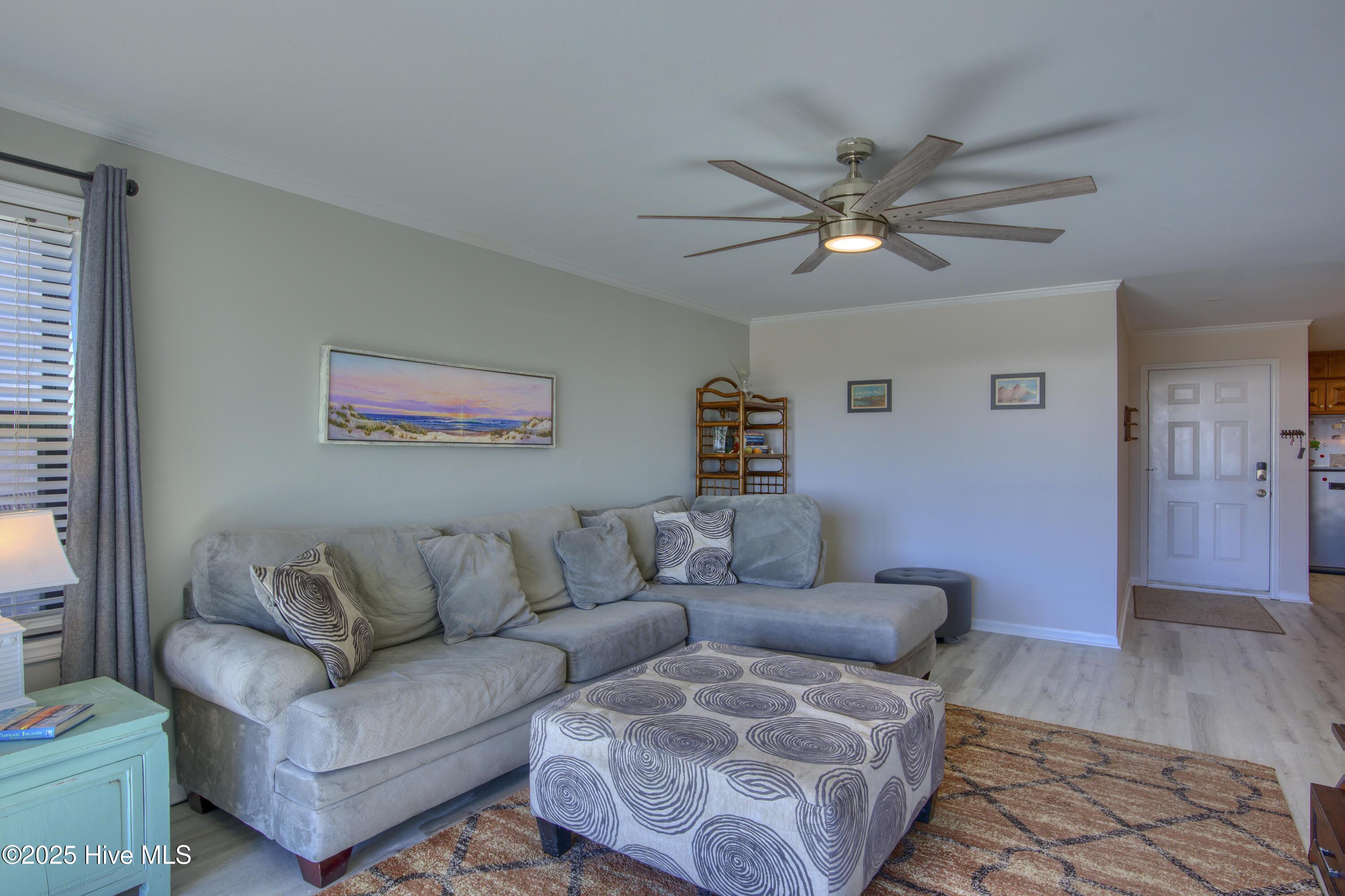 1896 New River Inlet Road Unit 1102 Property Photo 10