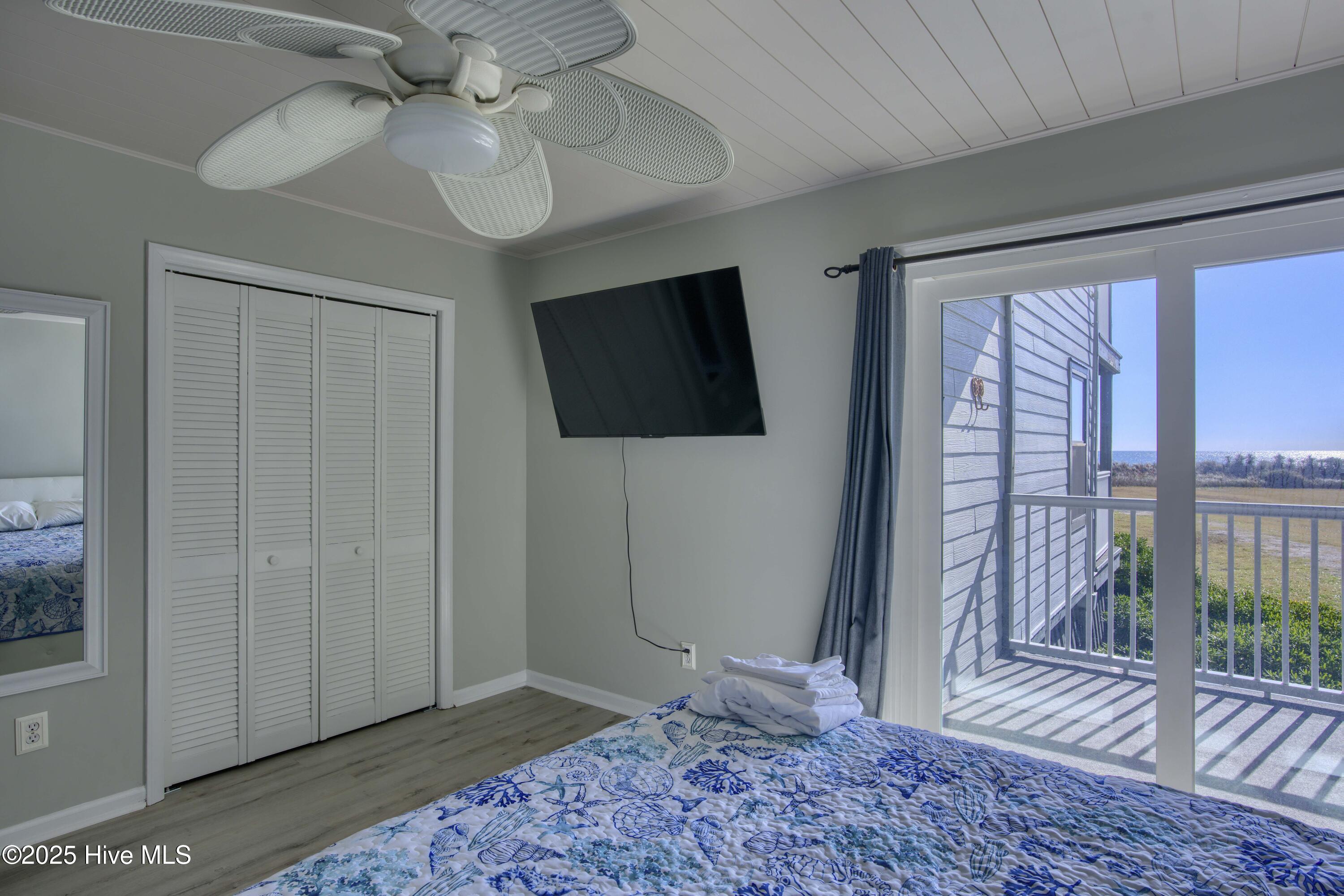 1896 New River Inlet Road Unit 1102 Property Photo 18