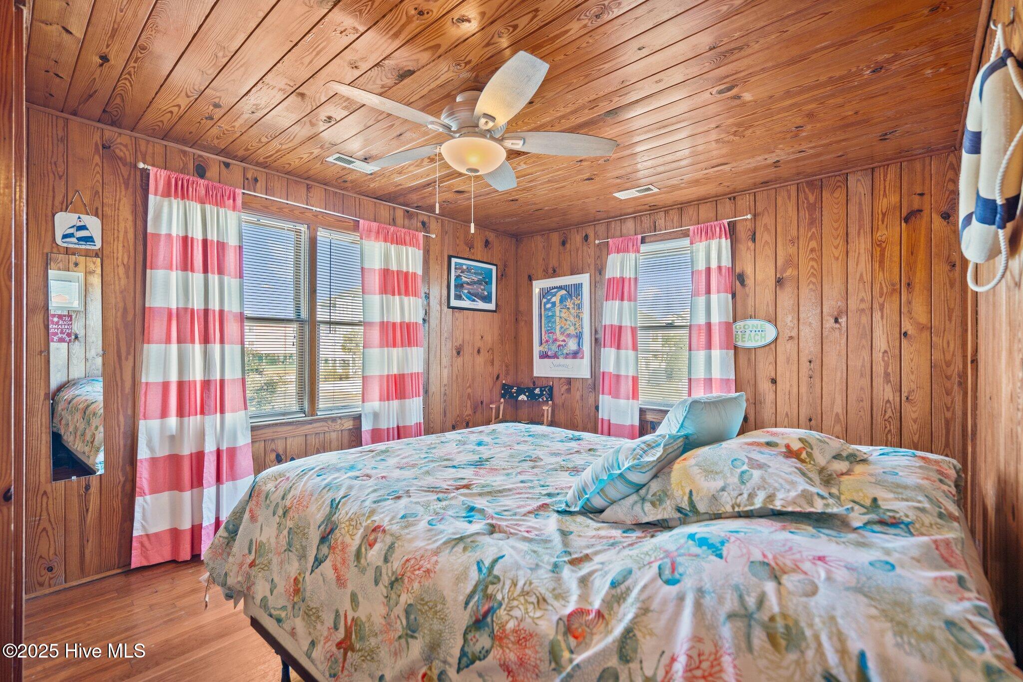 1049 Ocean Boulevard Property Photo 19