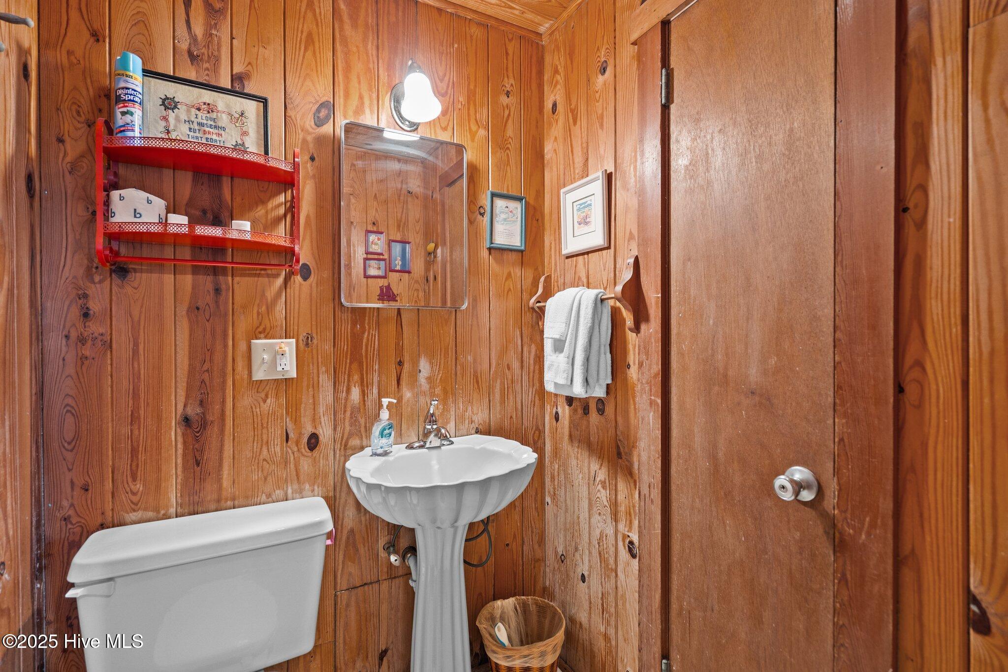 1049 Ocean Boulevard Property Photo 23