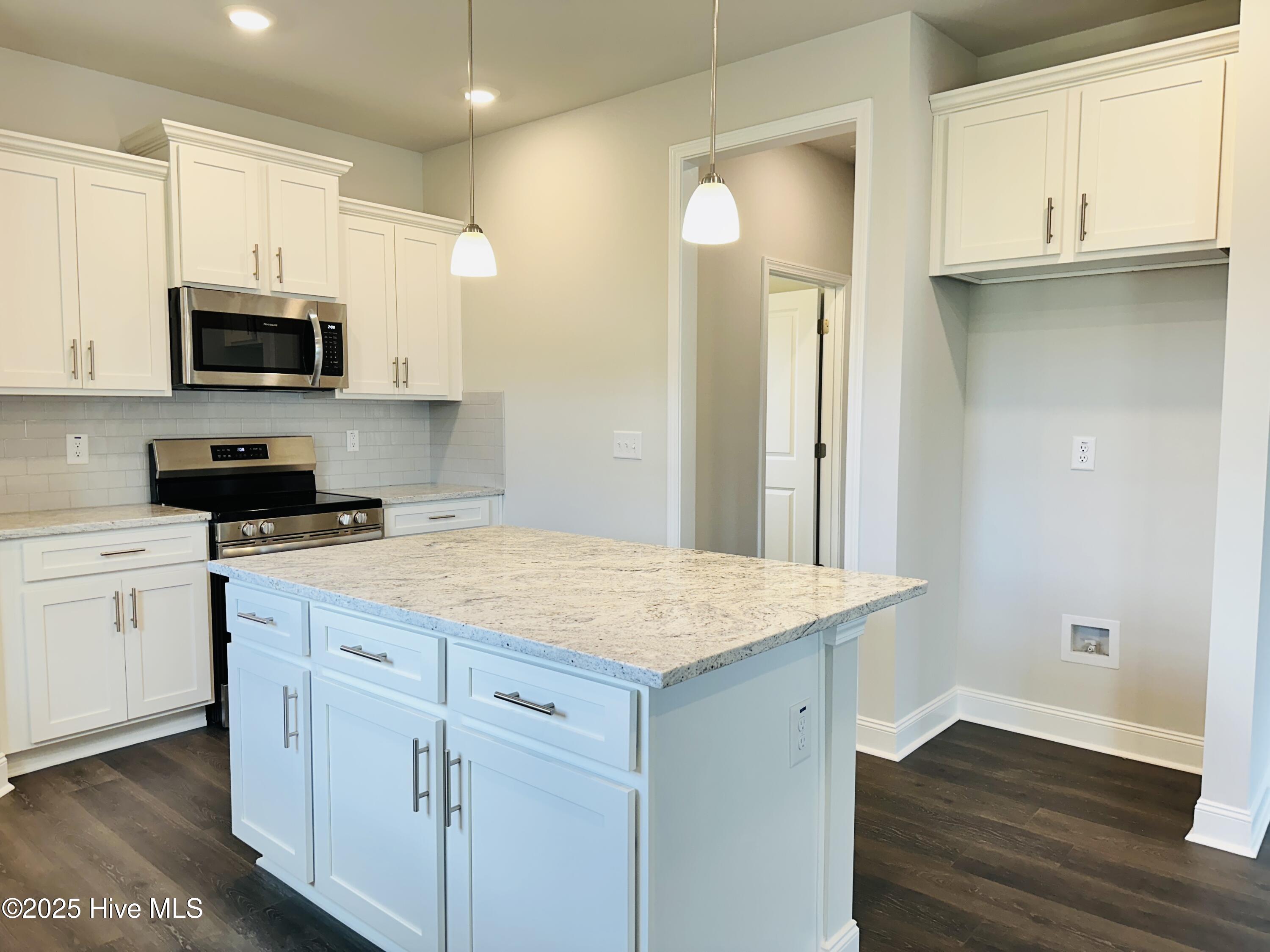9200 Byron Court Lot 202 Property Photo 6