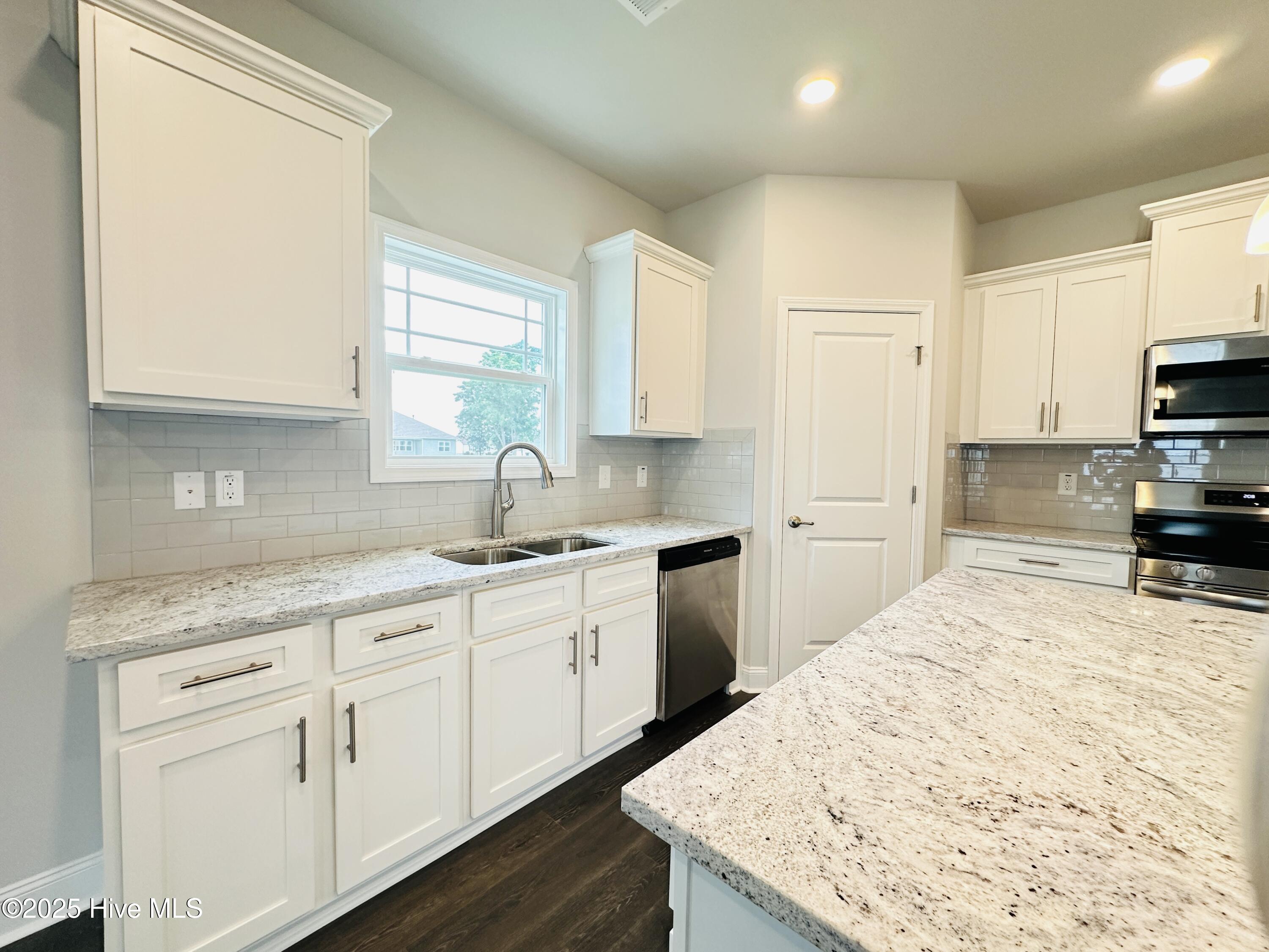 9200 Byron Court Lot 202 Property Photo 8