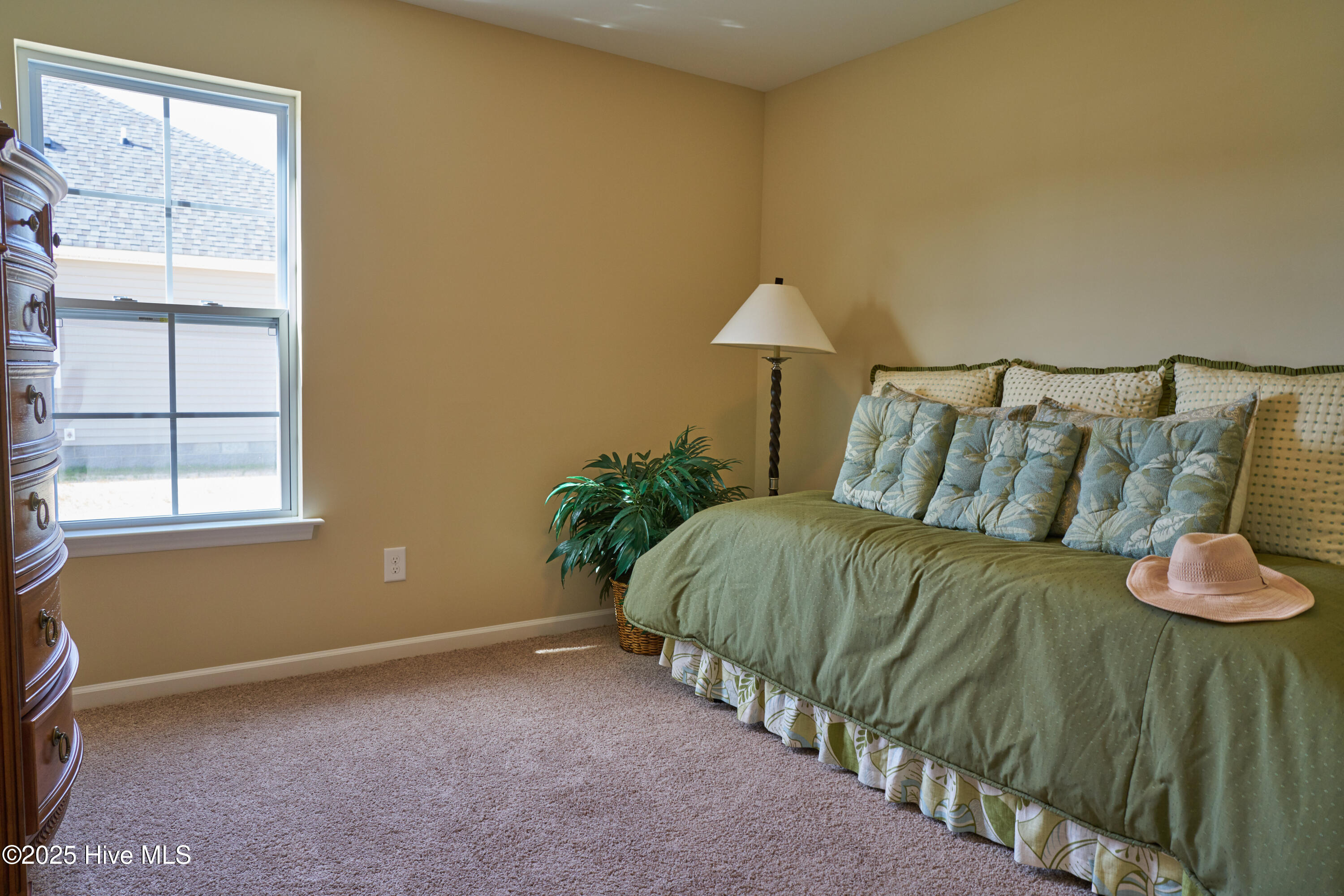 304 Oleander Drive Property Photo 13