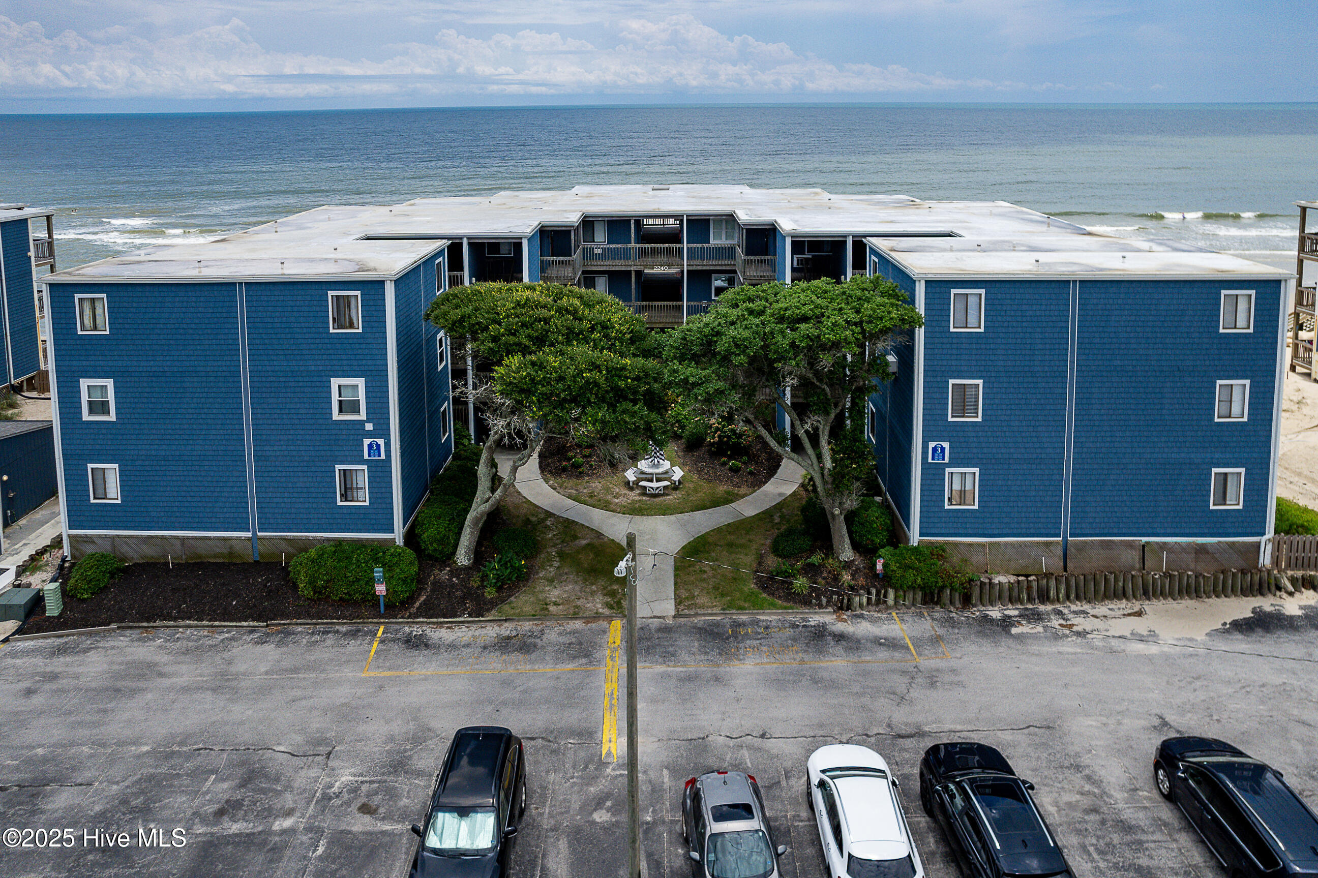 2240 New River Inlet Road 325 Property Photo 2