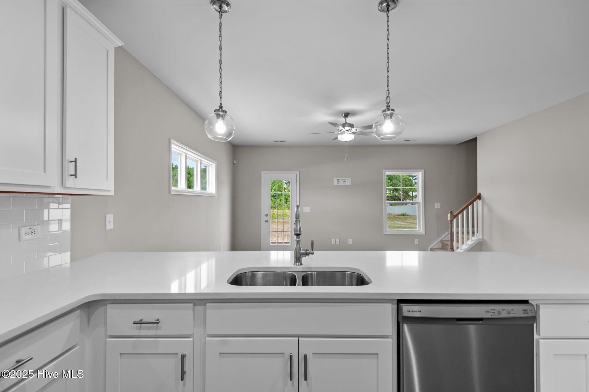 1057 Appaloosa Trail Property Photo 14