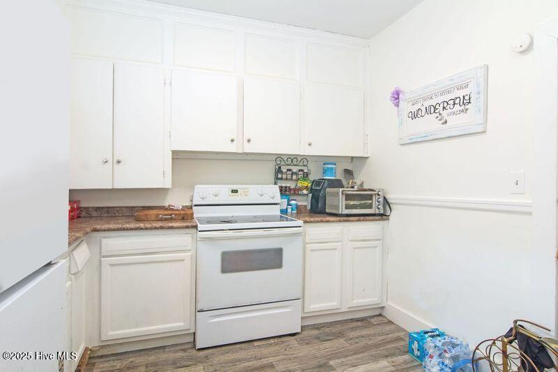210 Macmillan Avenue Property Photo 14