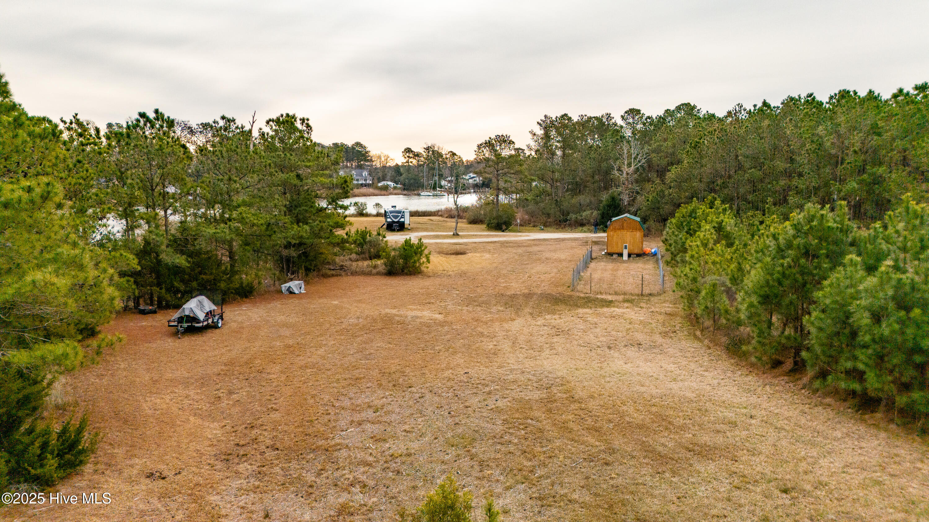 330 Martin Creek Drive Property Photo 14