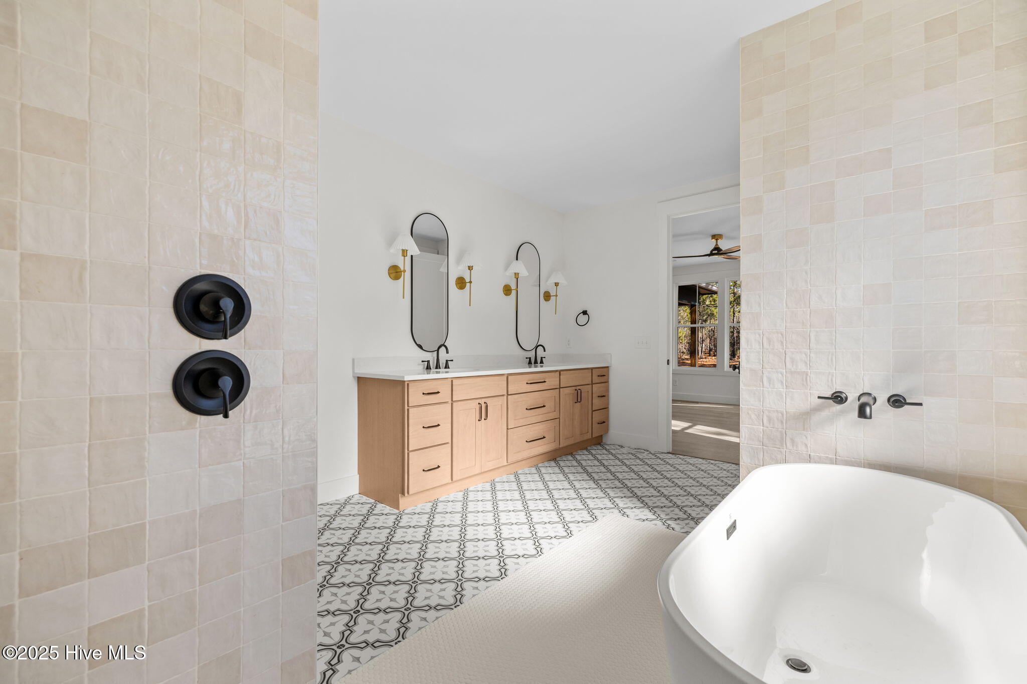 130 Sugar Sand Lane Property Photo 25