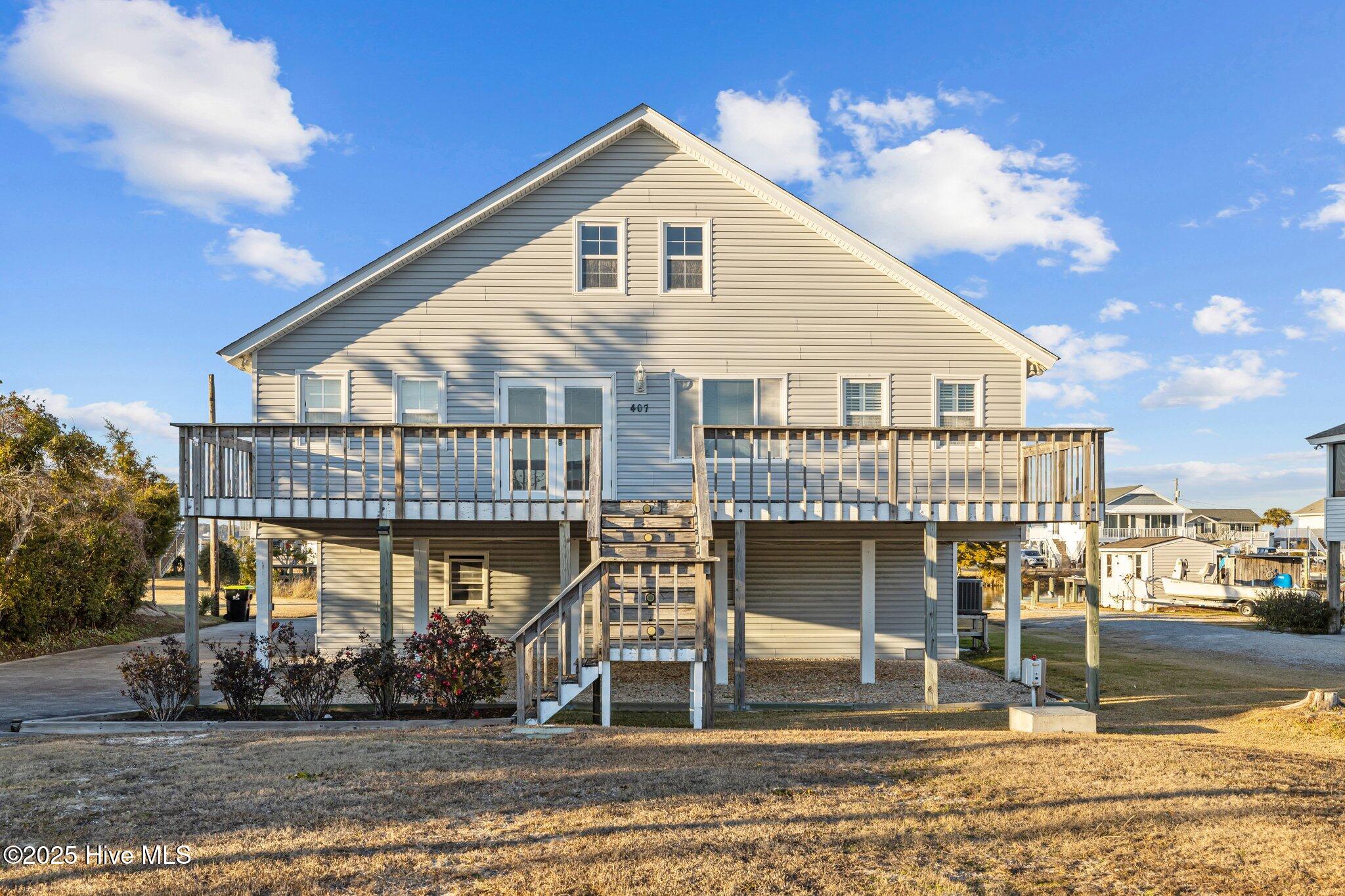 407 Cedar Point Boulevard Property Photo 1
