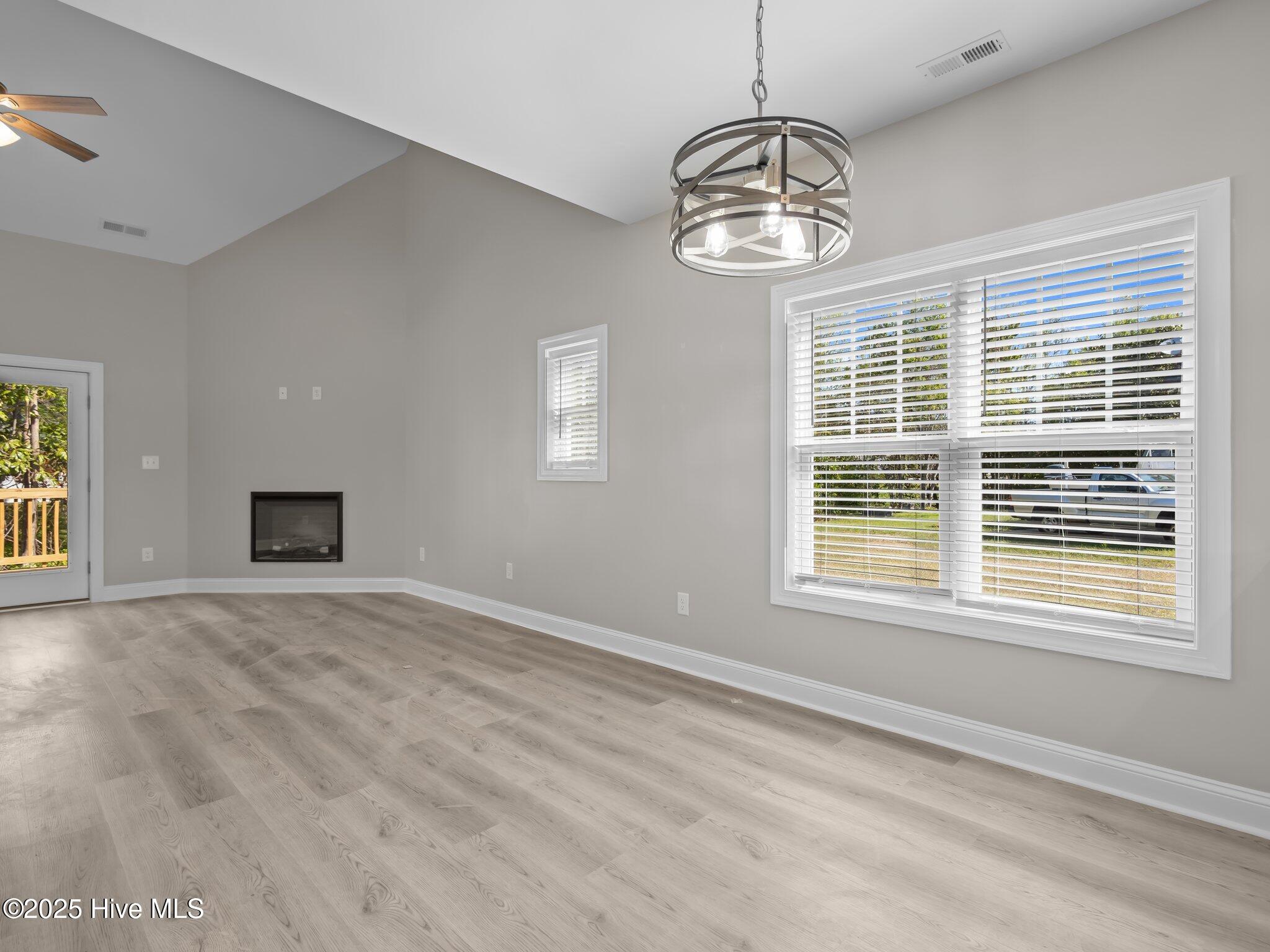 207 Sandbar Court Property Photo 3