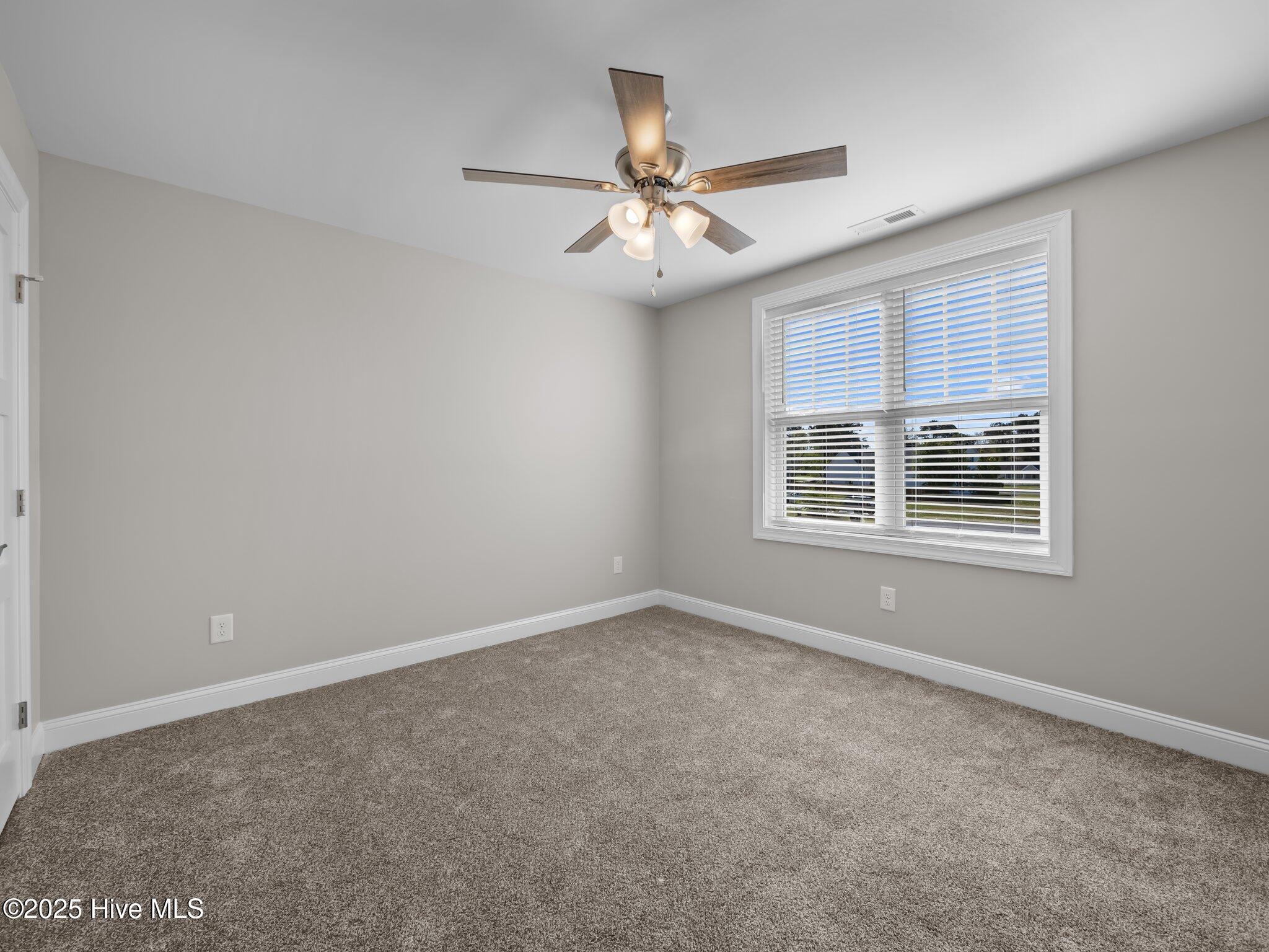 207 Sandbar Court Property Photo 16