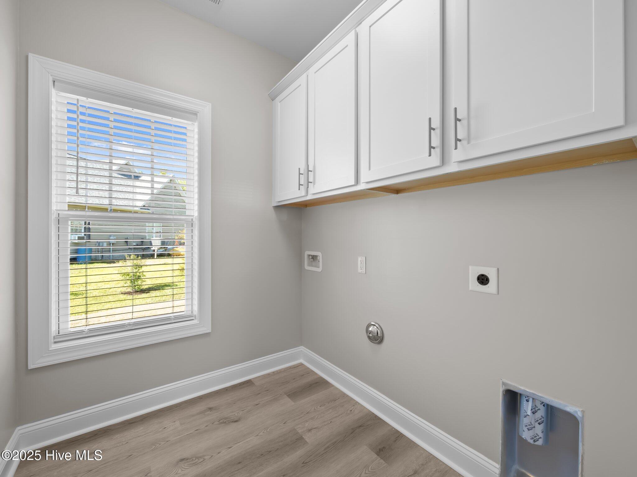 207 Sandbar Court Property Photo 24
