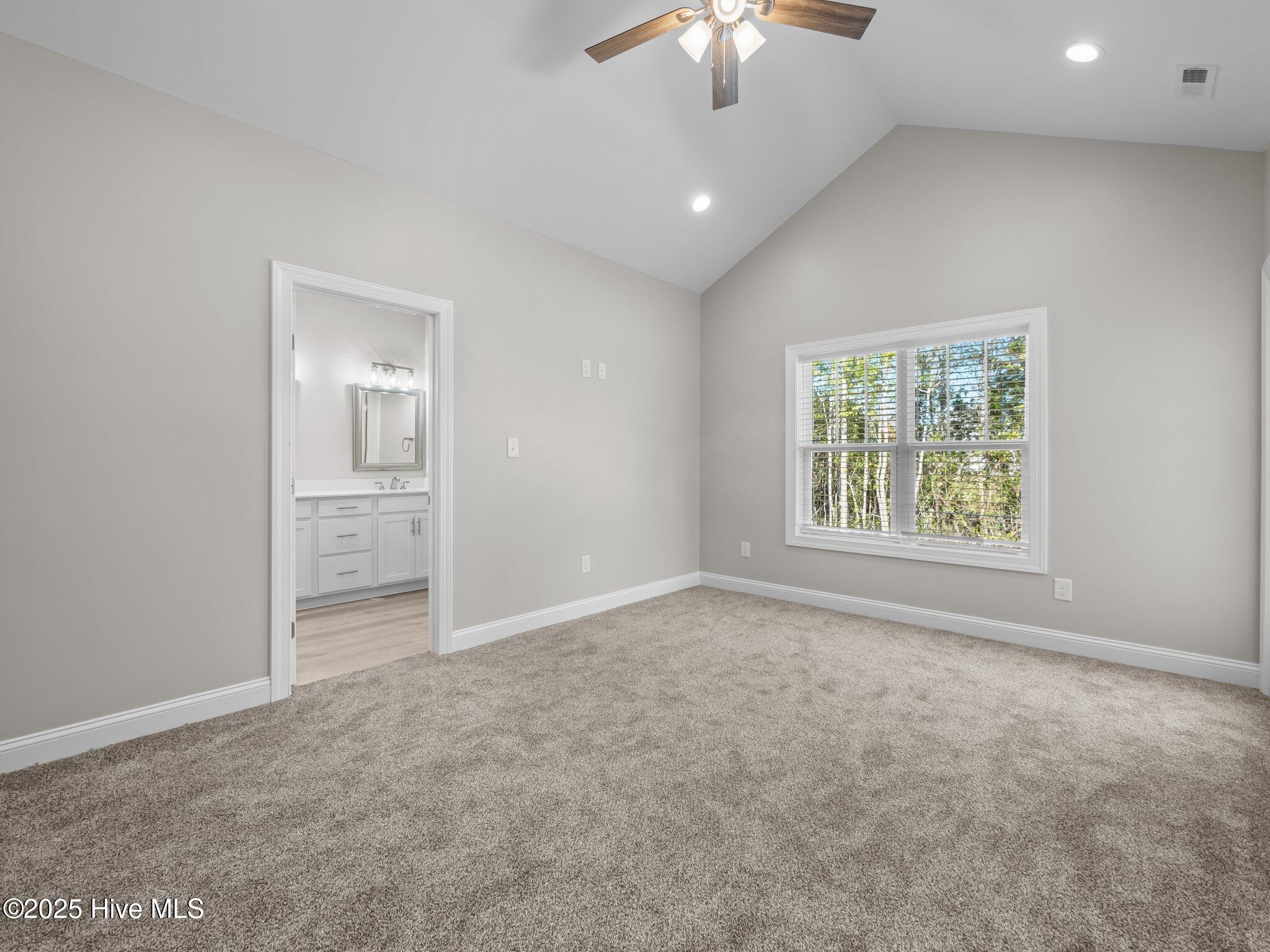 207 Sandbar Court Property Photo 26
