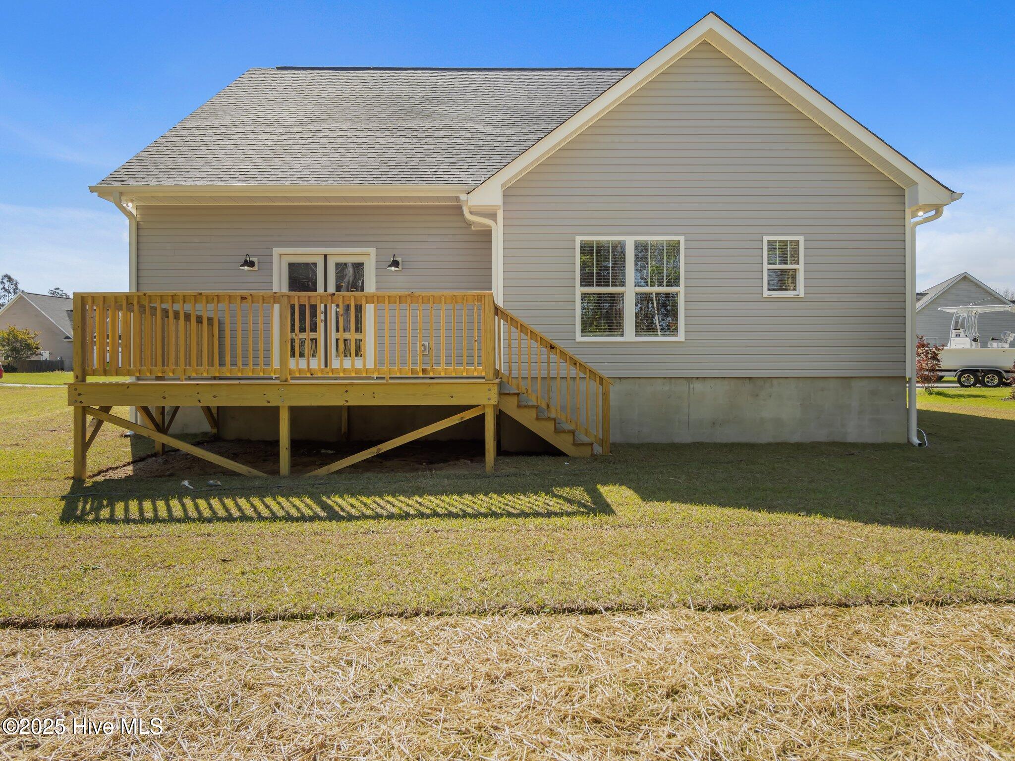 207 Sandbar Court Property Photo 34