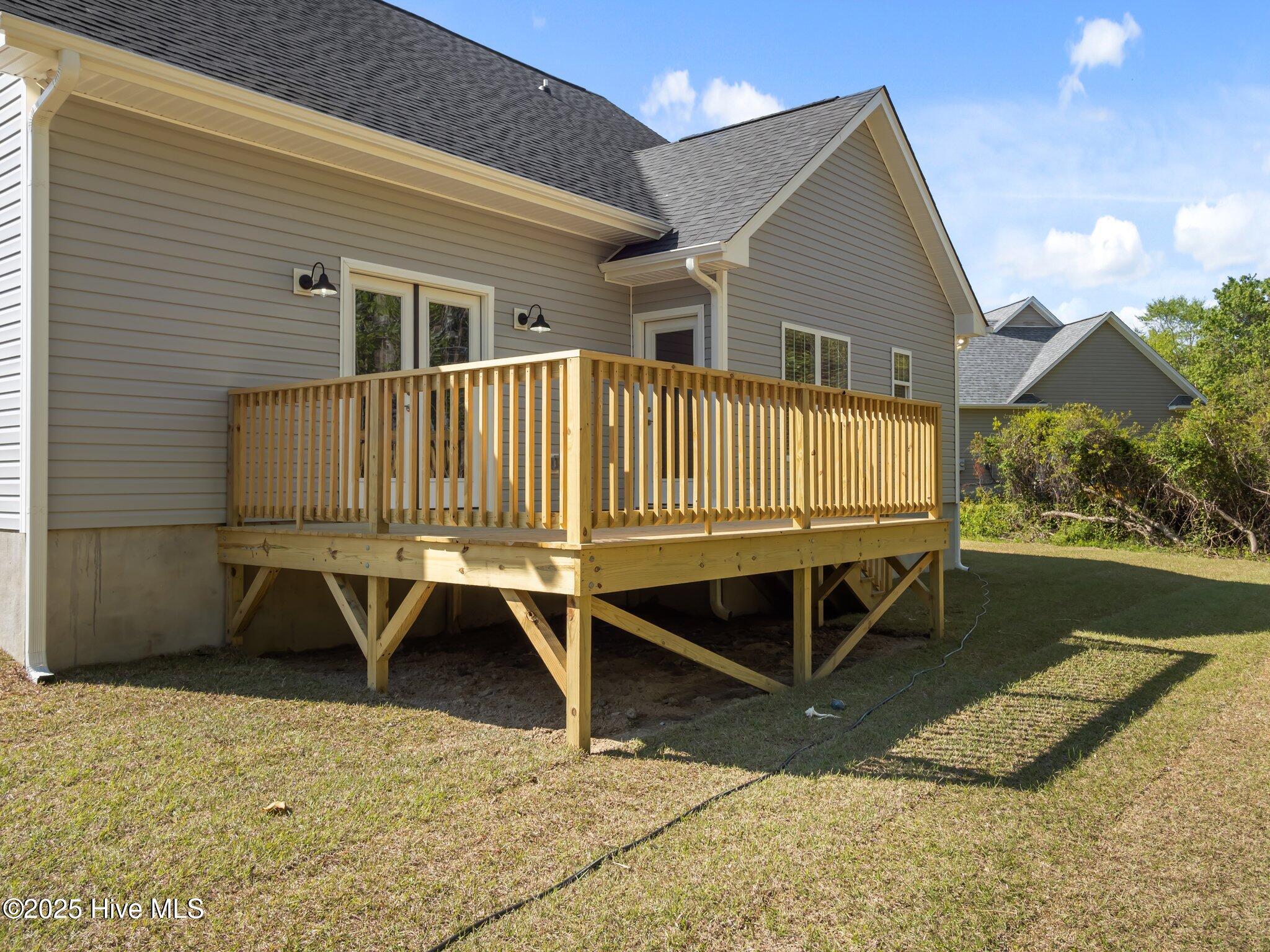 207 Sandbar Court Property Photo 36