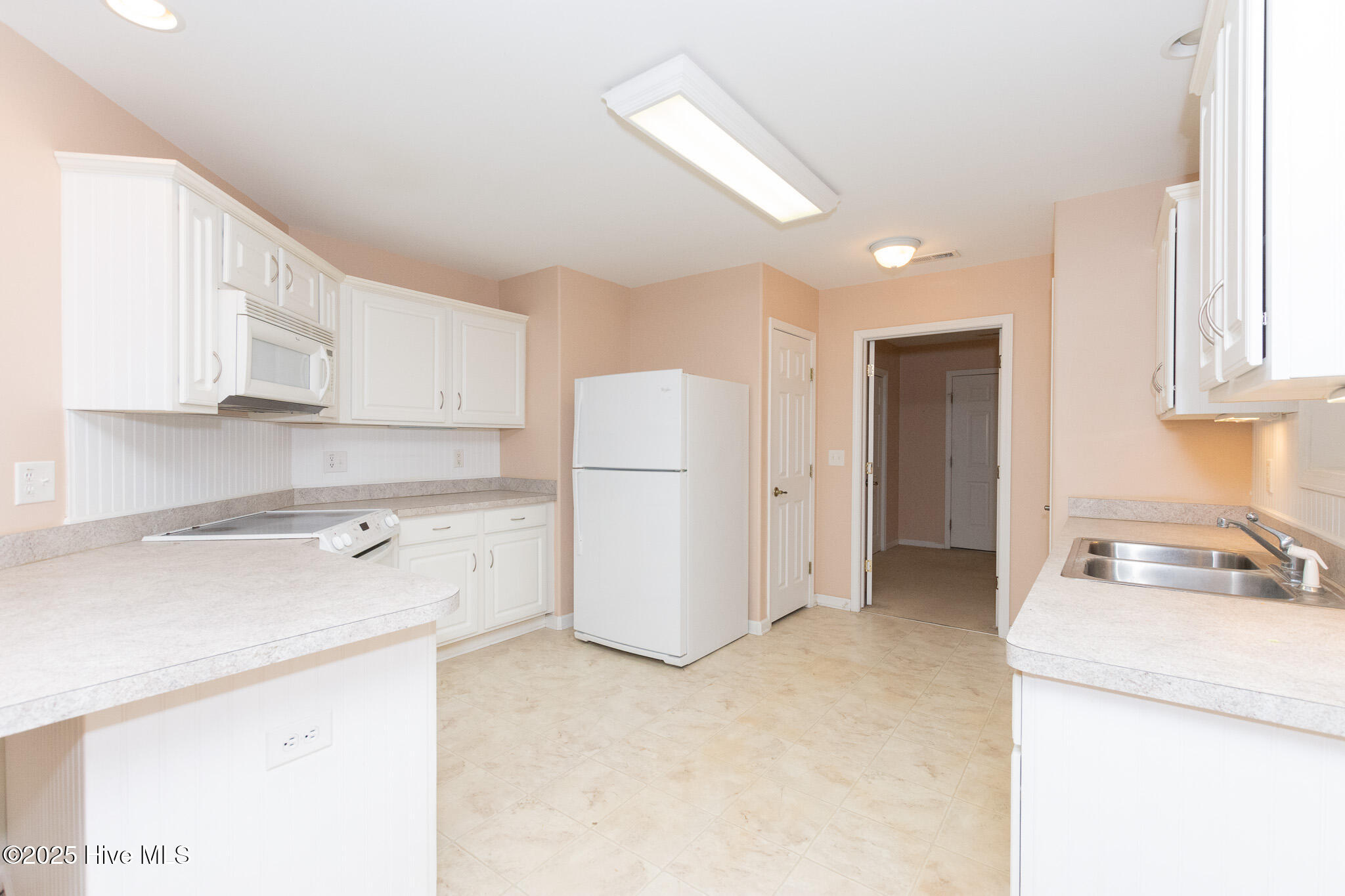 309 Jasmine Property Photo 14