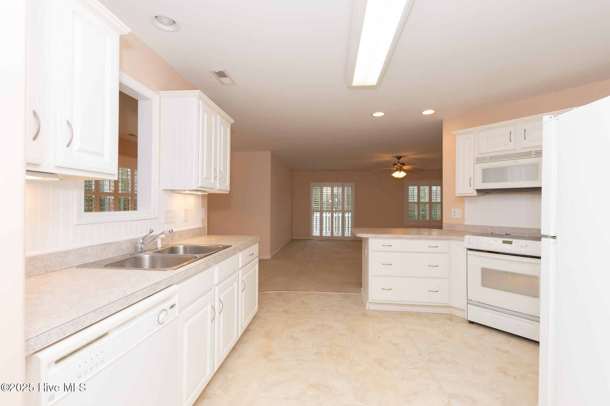 309 Jasmine Property Photo 18