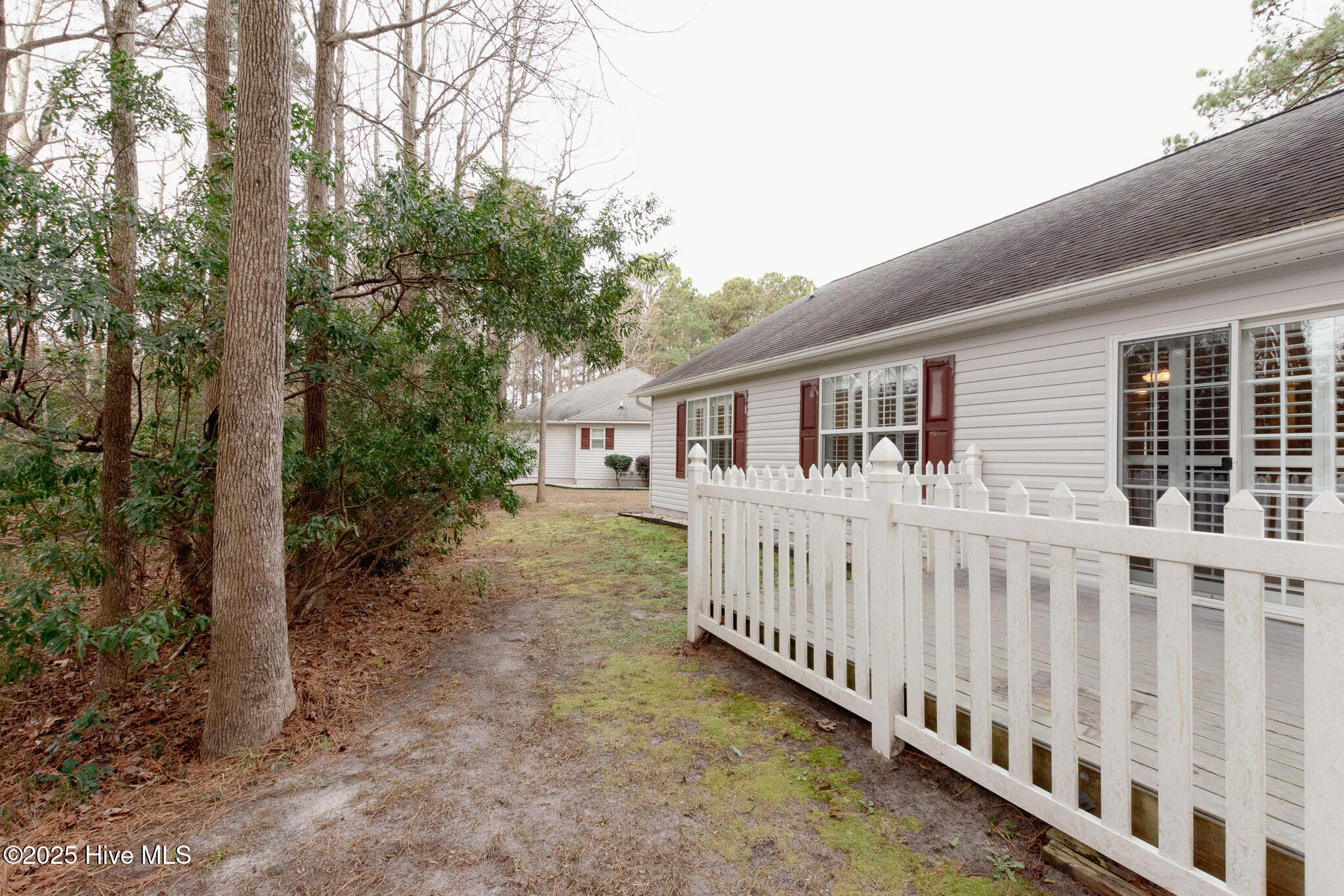 309 Jasmine Property Photo 46