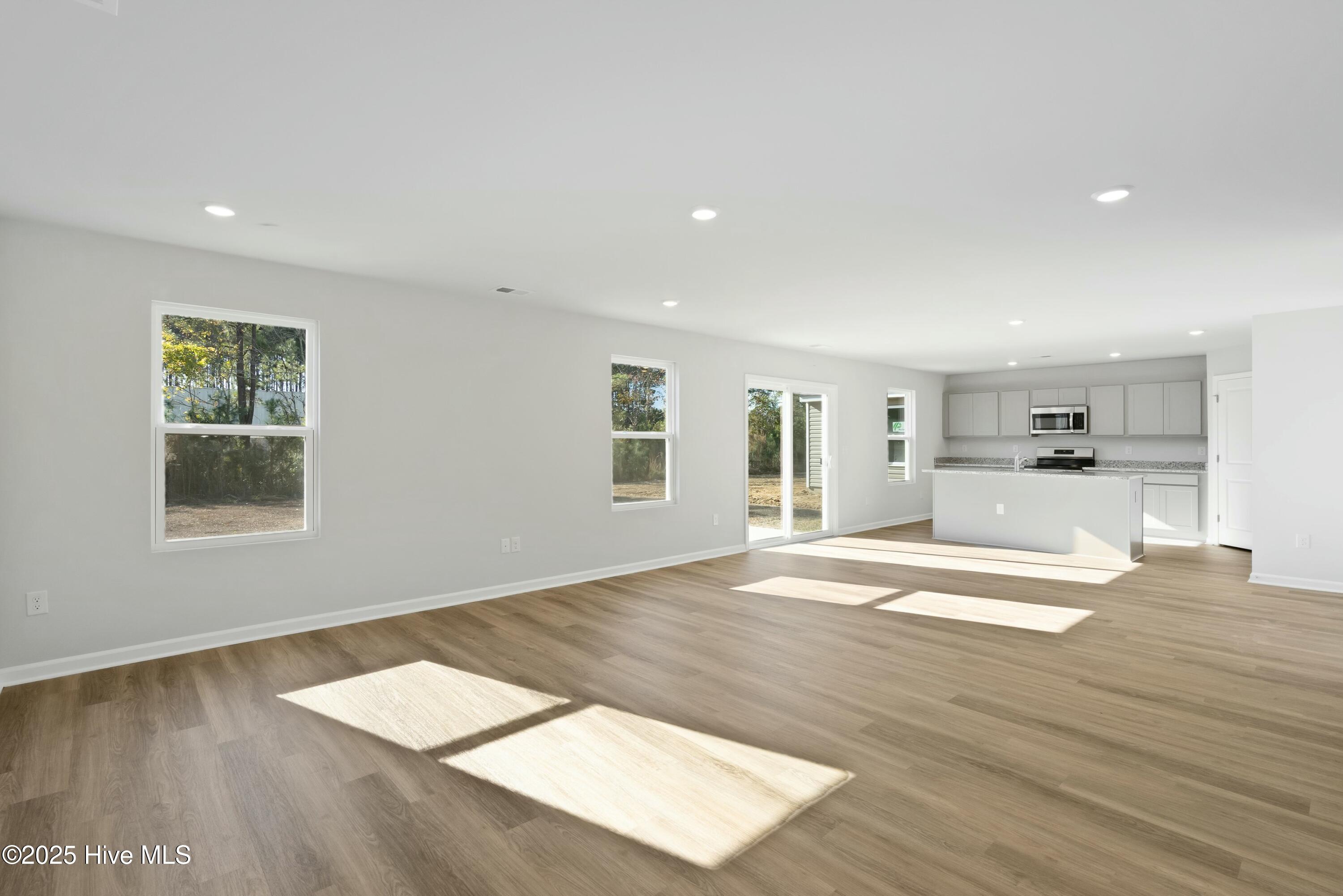 6914 Seaside Palms Pl Place Property Photo 5