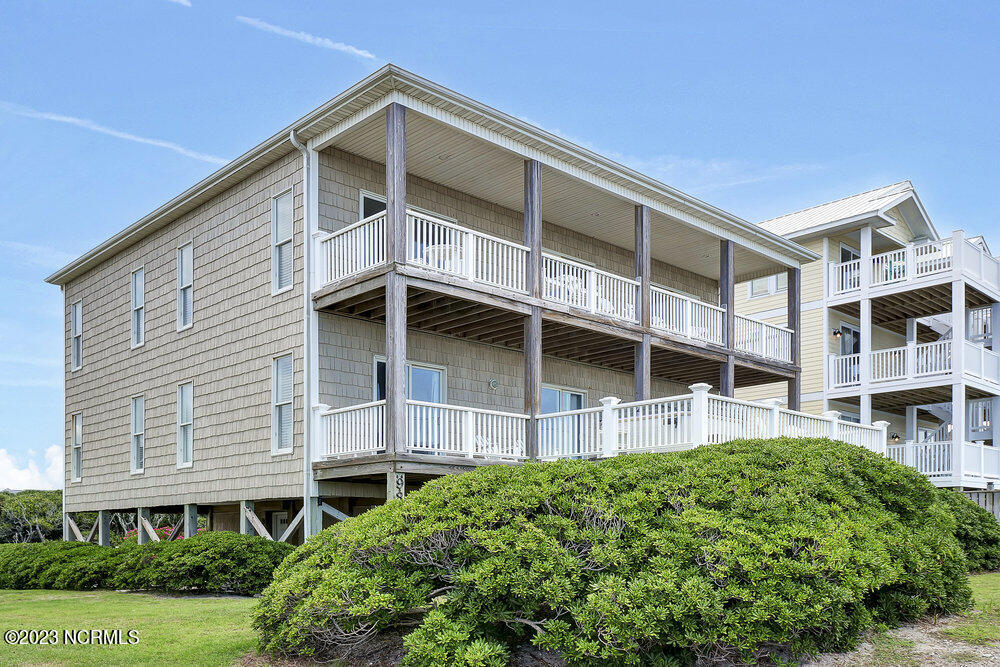 98 Oleander Court Property Photo 1