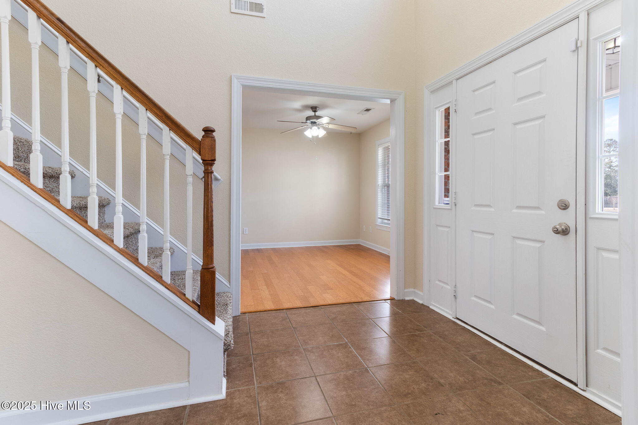 915 Savannah Drive Property Photo 6