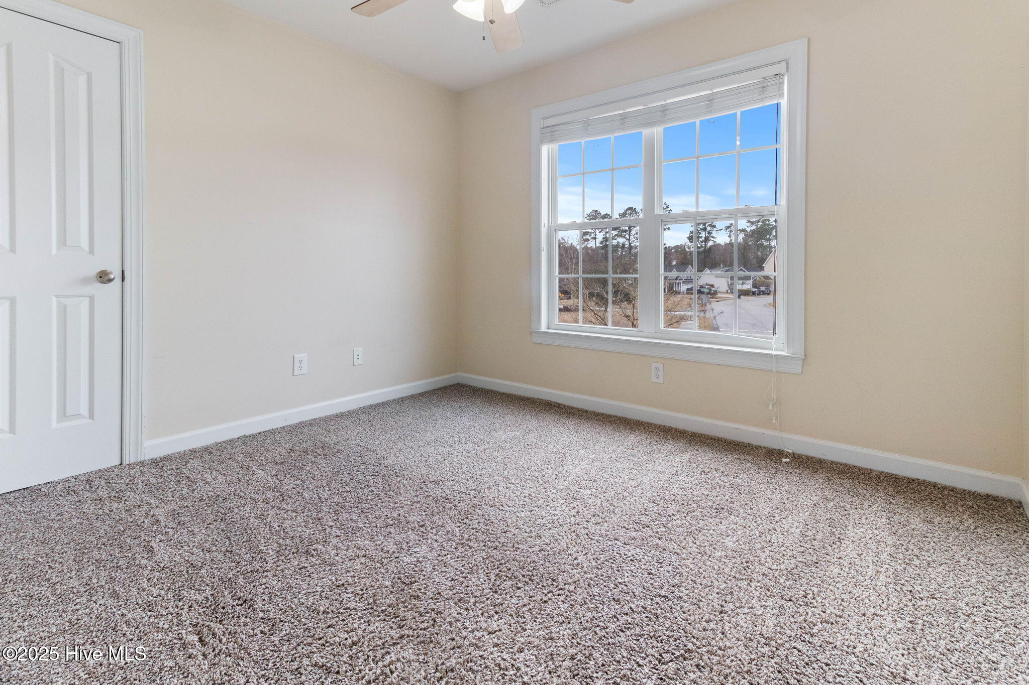 915 Savannah Drive Property Photo 24