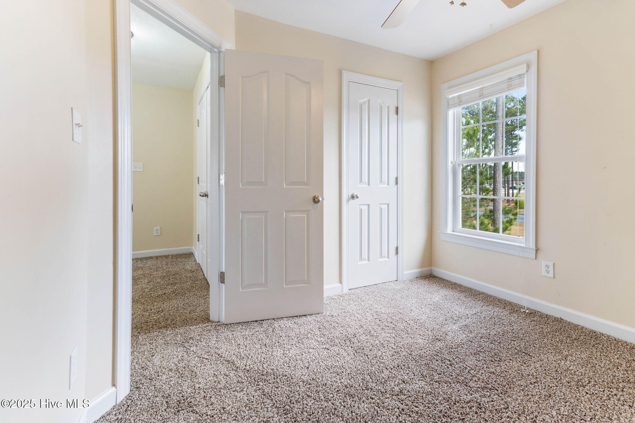 915 Savannah Drive Property Photo 34