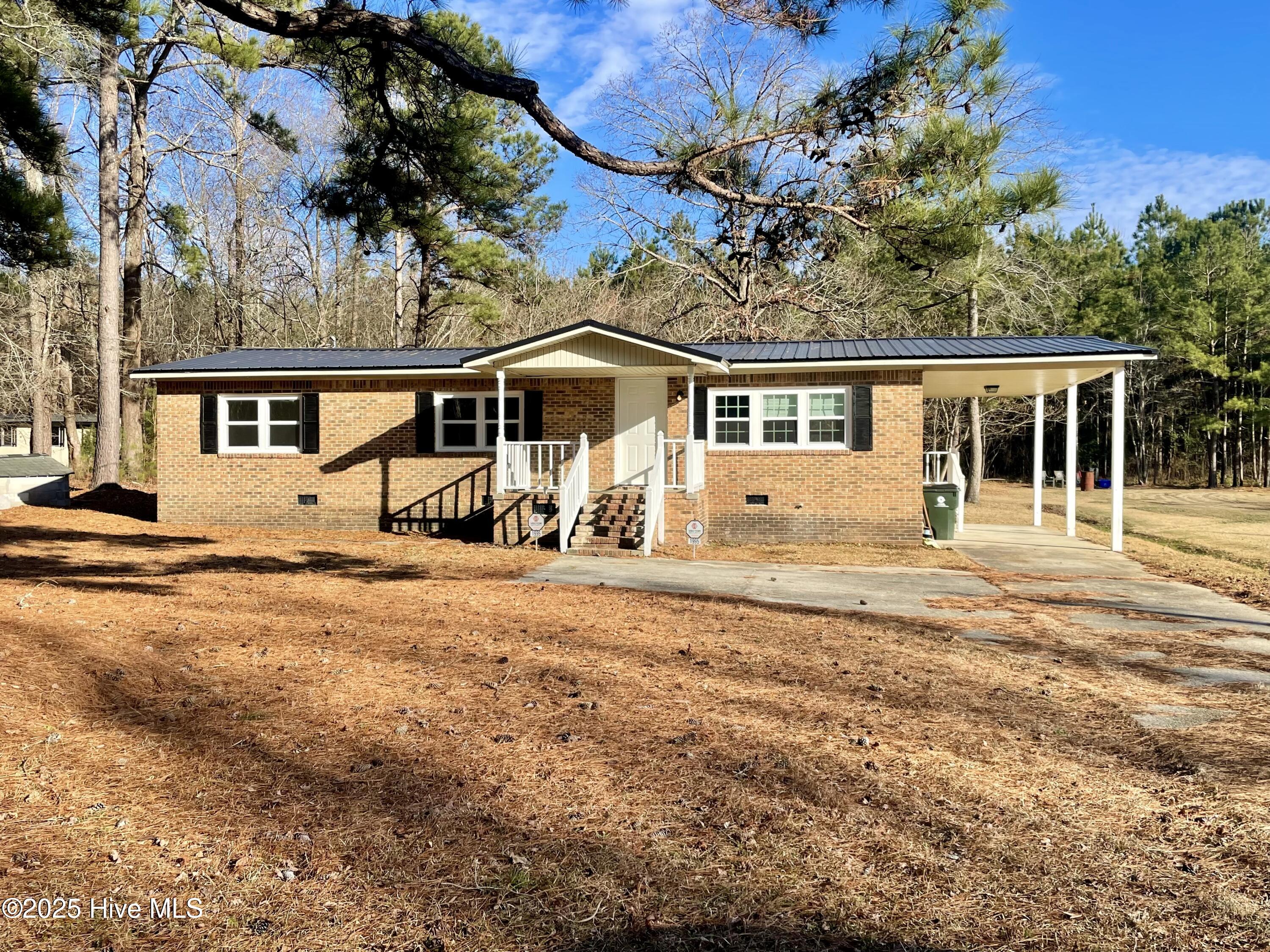 1995 Bear Trap Road Property Photo 2