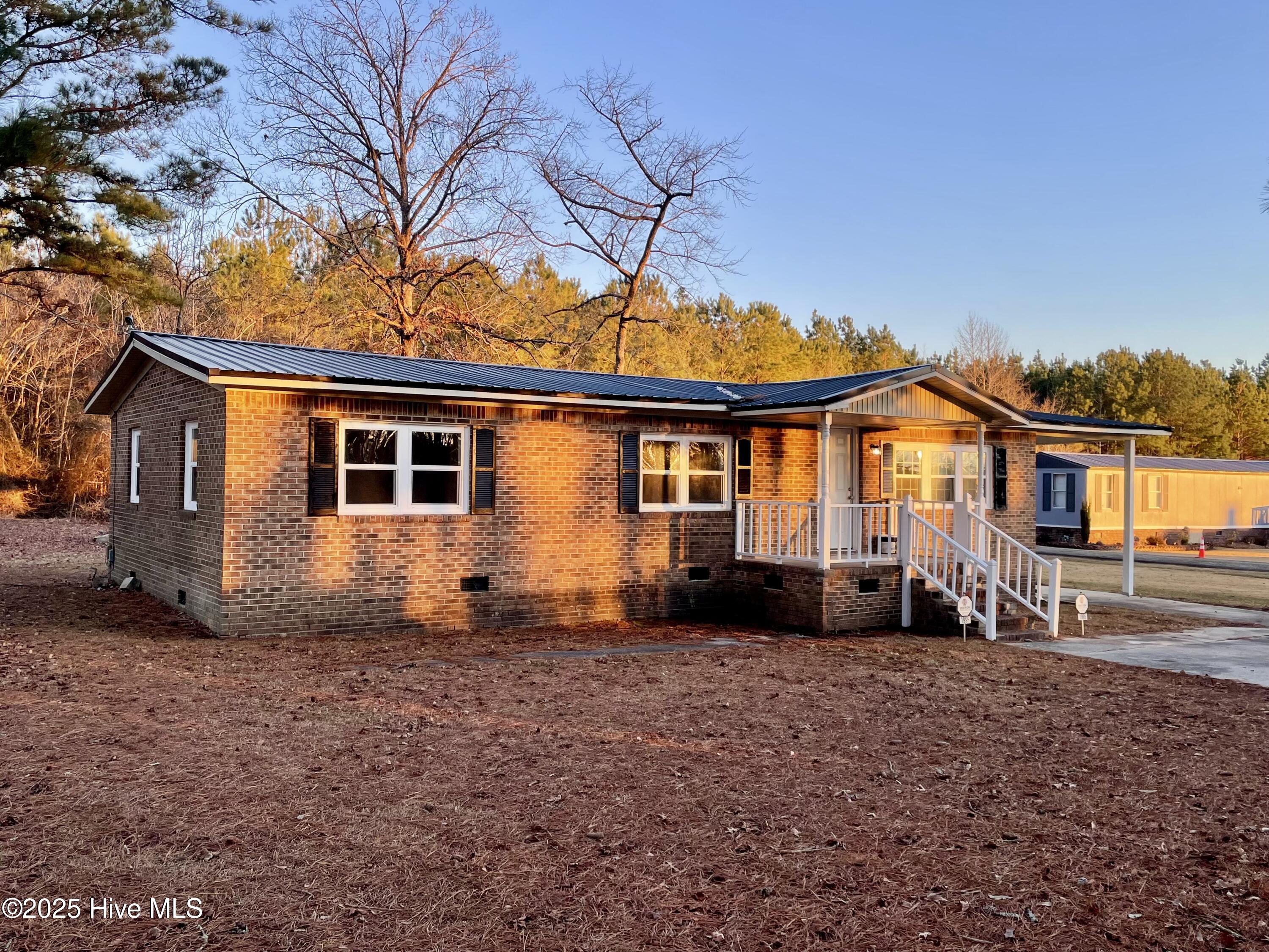 1995 Bear Trap Road Property Photo 4
