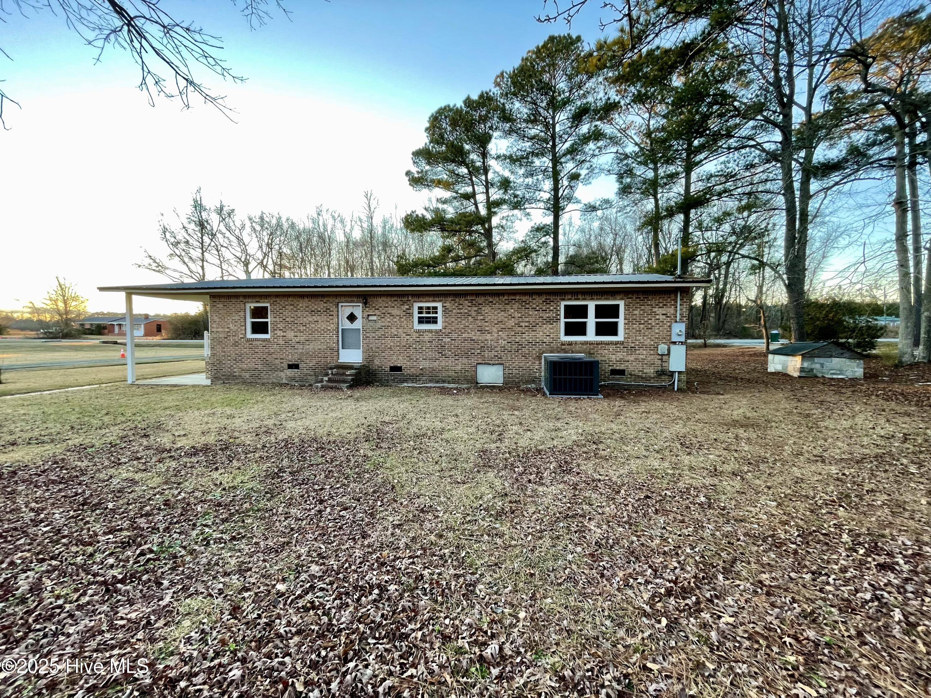 1995 Bear Trap Road Property Photo 5